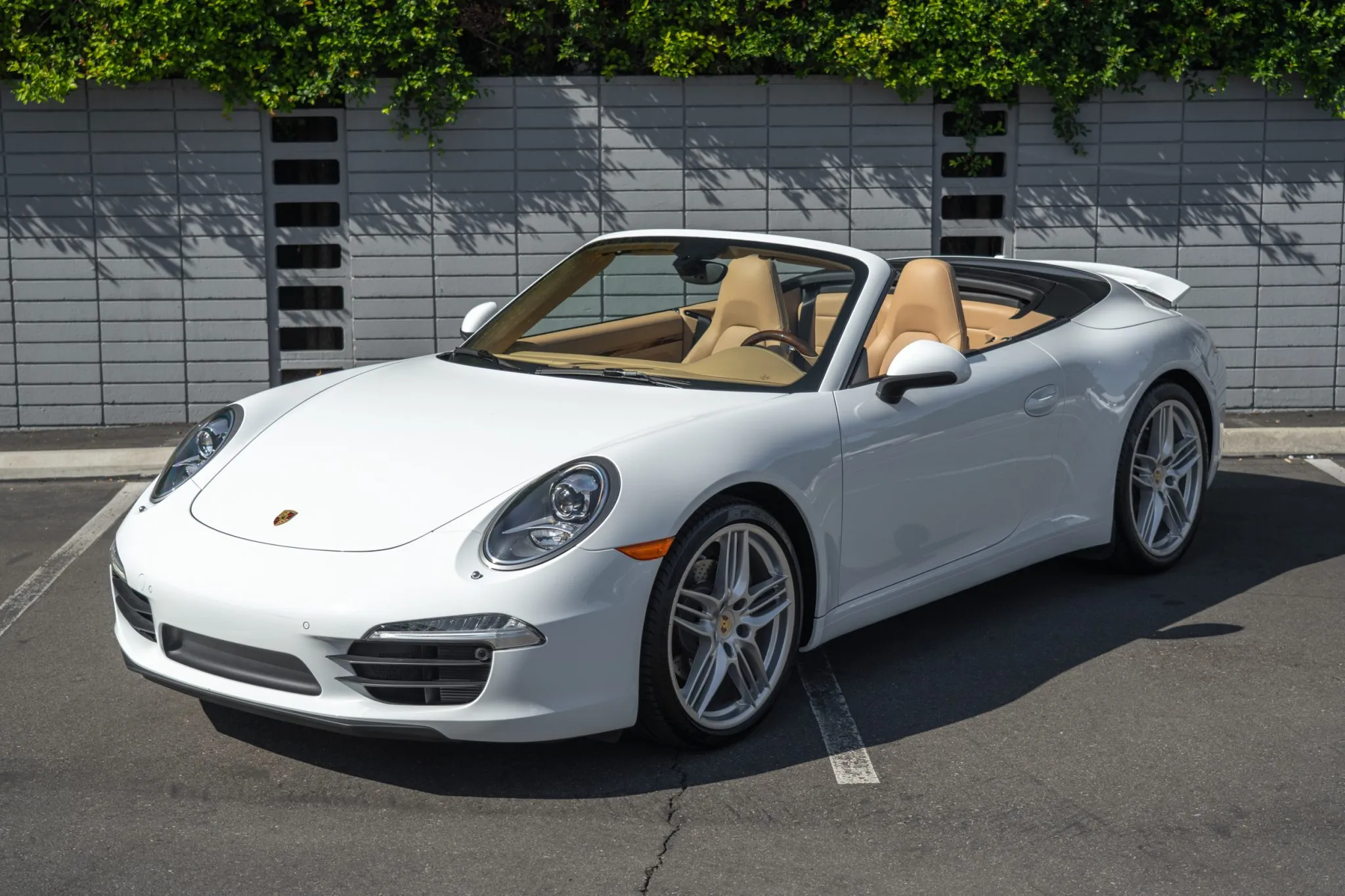 Load larger image of 2013 Porsche 911 Carrera Cabriolet - Stuttcars Classified