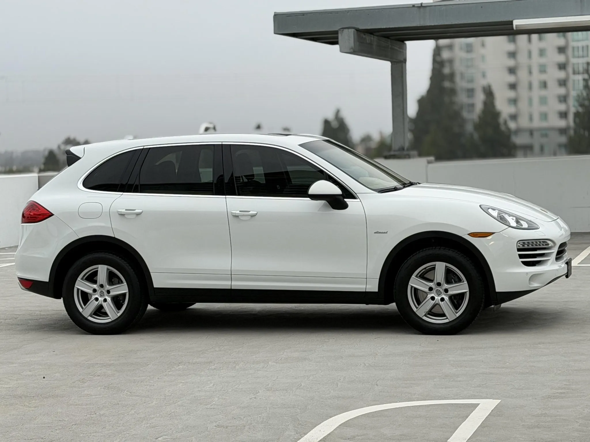 Load larger image of 2013 Porsche Cayenne Diesel - Stuttcars Classified