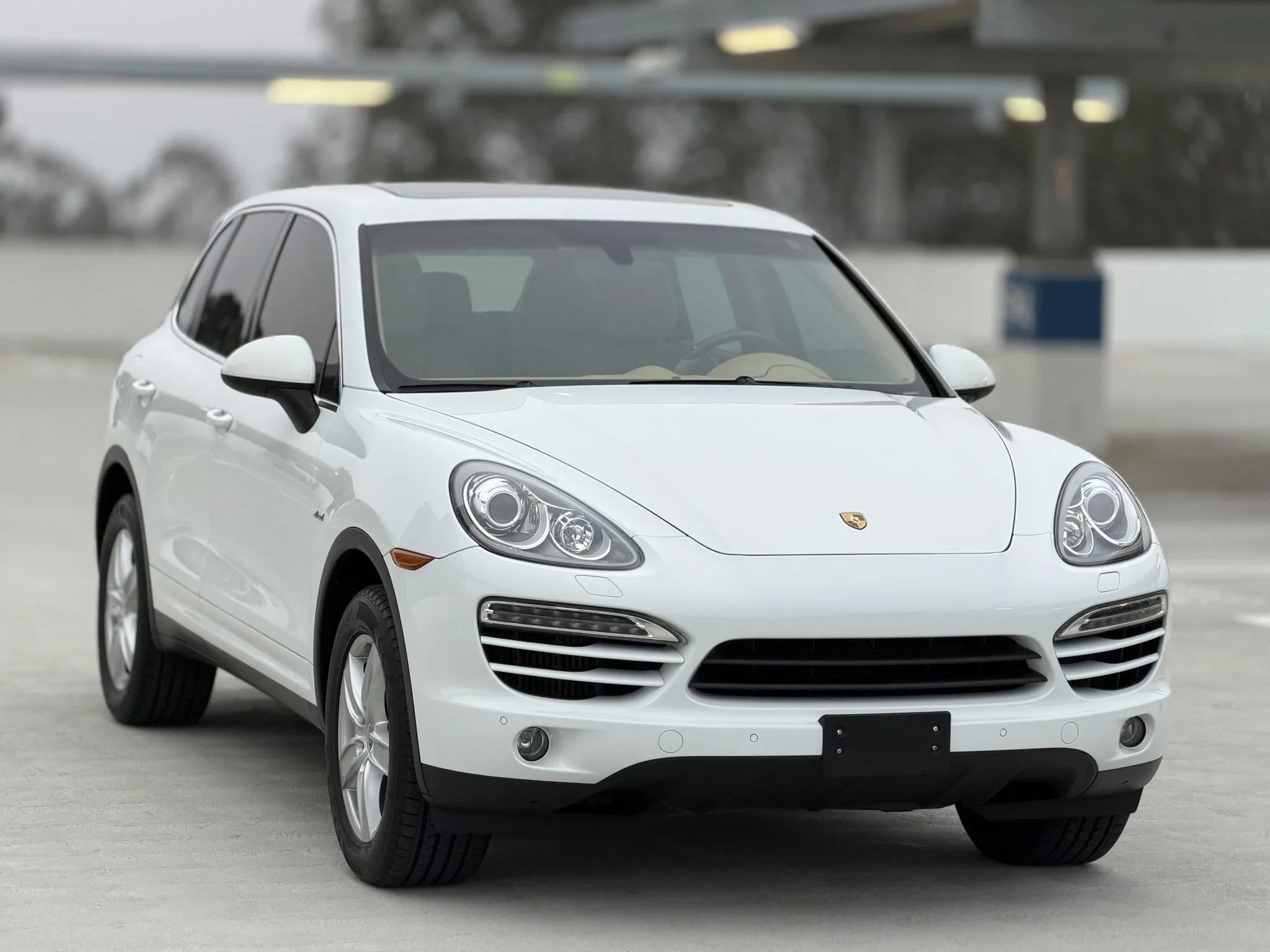 Load larger image of 2013 Porsche Cayenne Diesel - Stuttcars Classified
