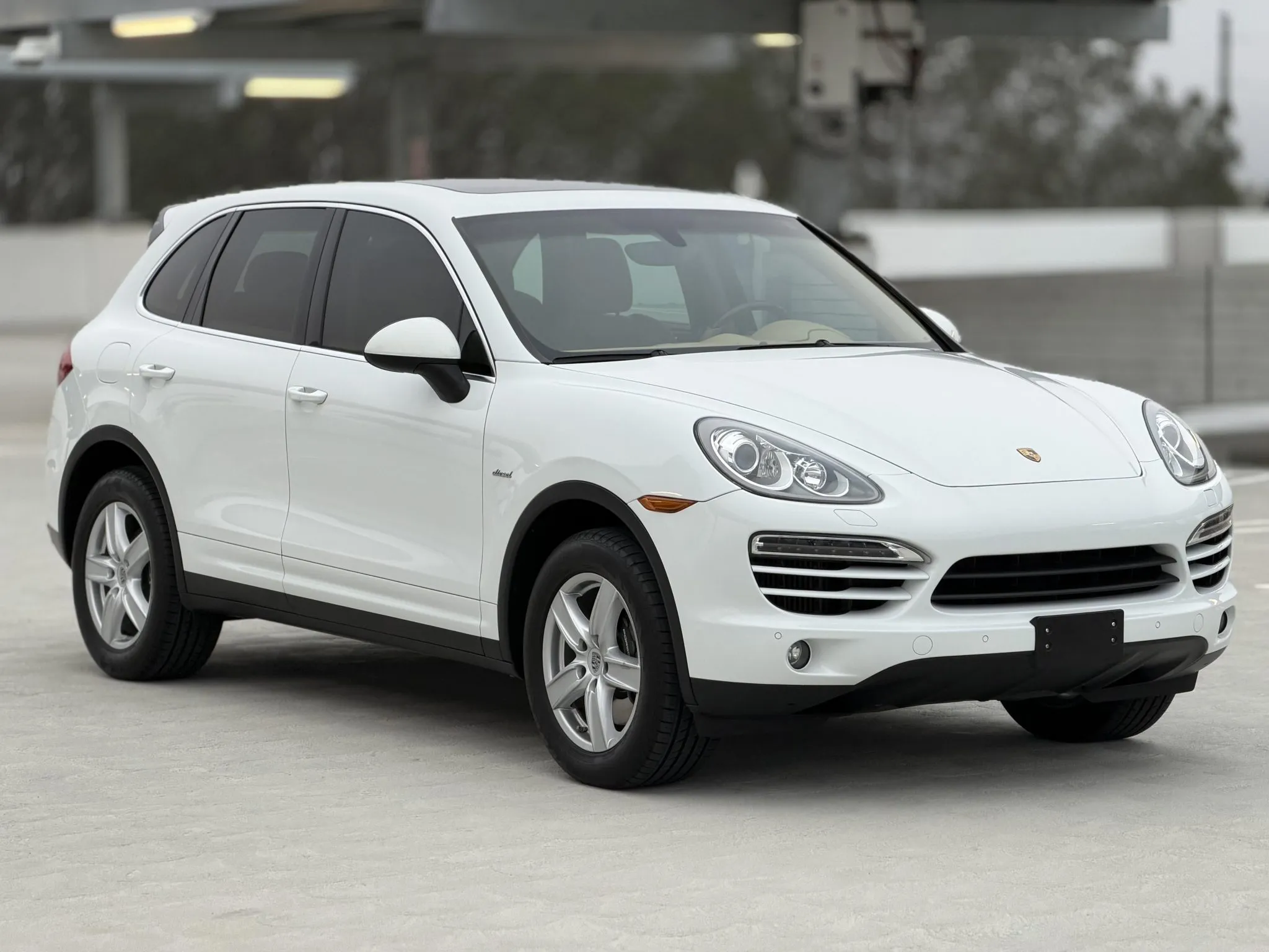 Load larger image of 2013 Porsche Cayenne Diesel - Stuttcars Classified