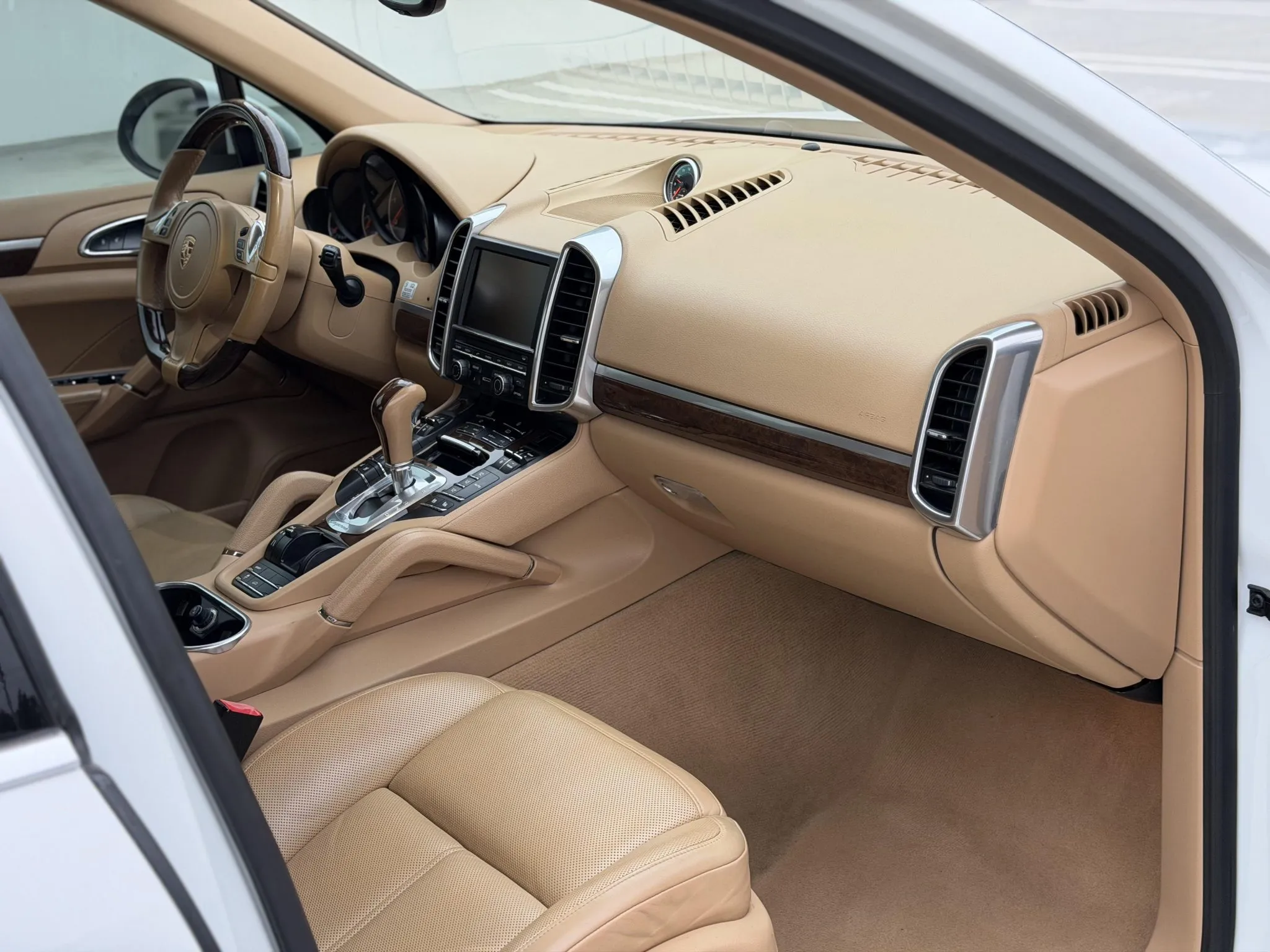 Load larger image of 2013 Porsche Cayenne Diesel - Stuttcars Classified