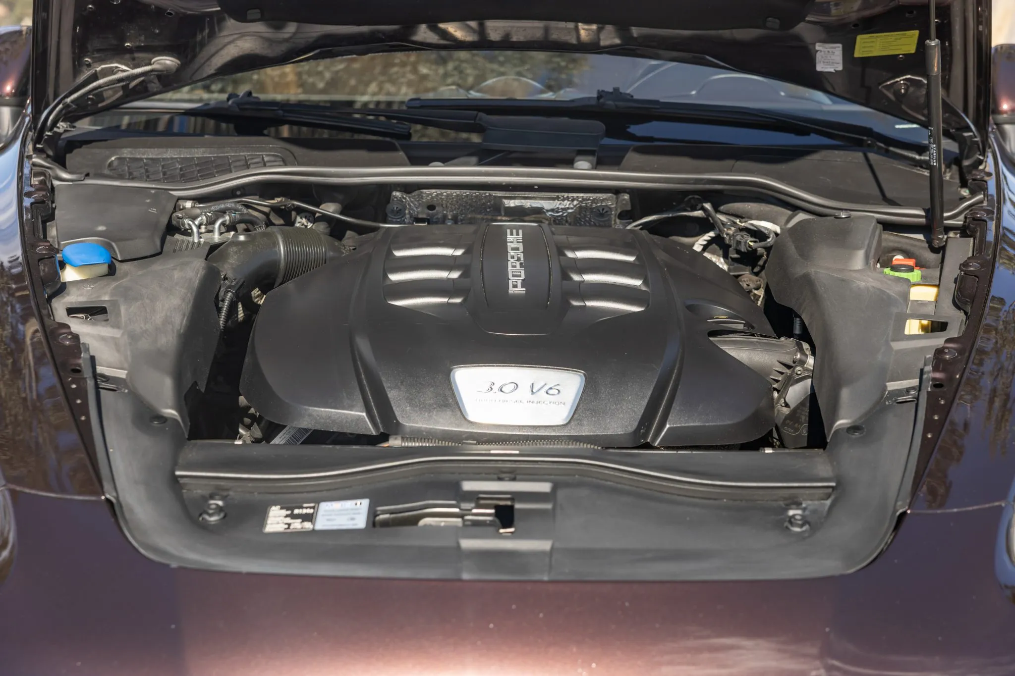 Load larger image of 2014 Porsche Cayenne Diesel Platinum Edition - Stuttcars Classified
