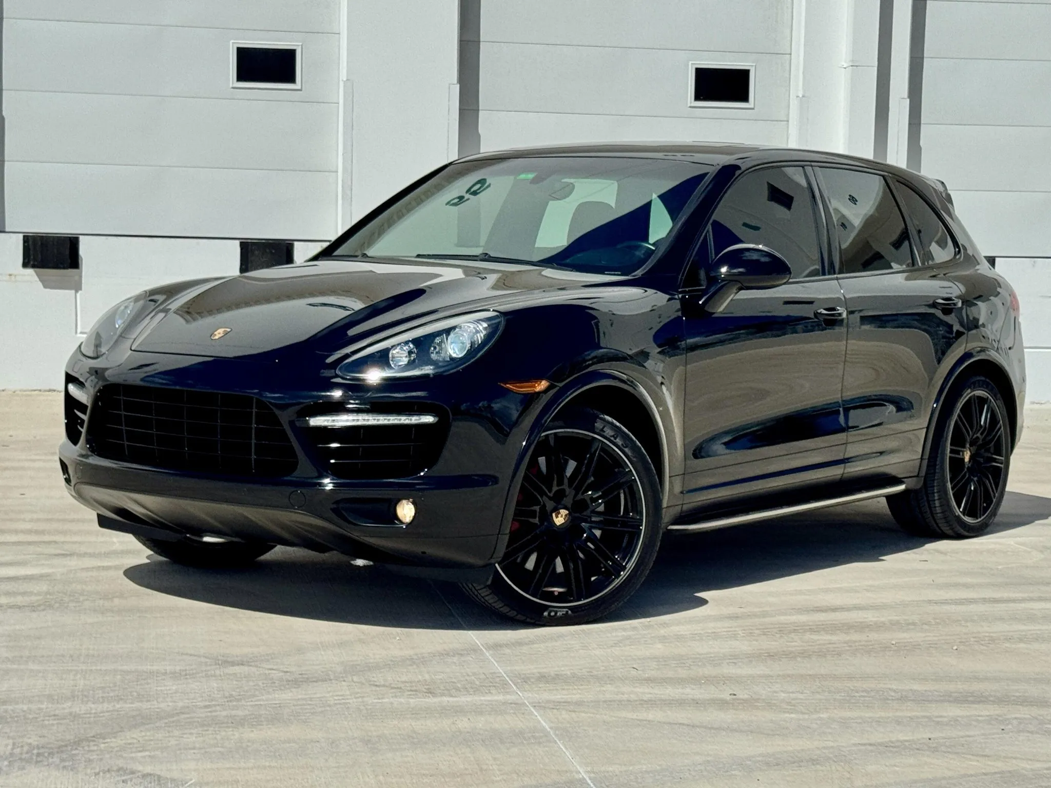 Load larger image of 2014 Porsche Cayenne Turbo S - Stuttcars Classified