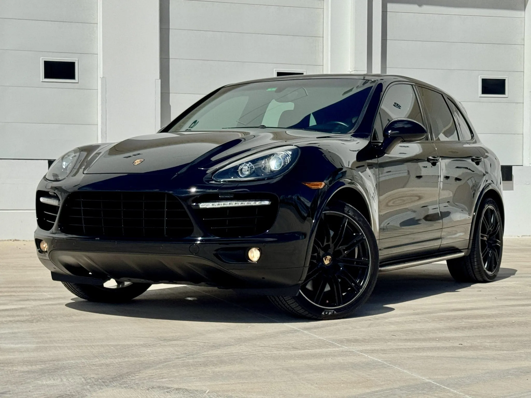 Load larger image of 2014 Porsche Cayenne Turbo S - Stuttcars Classified