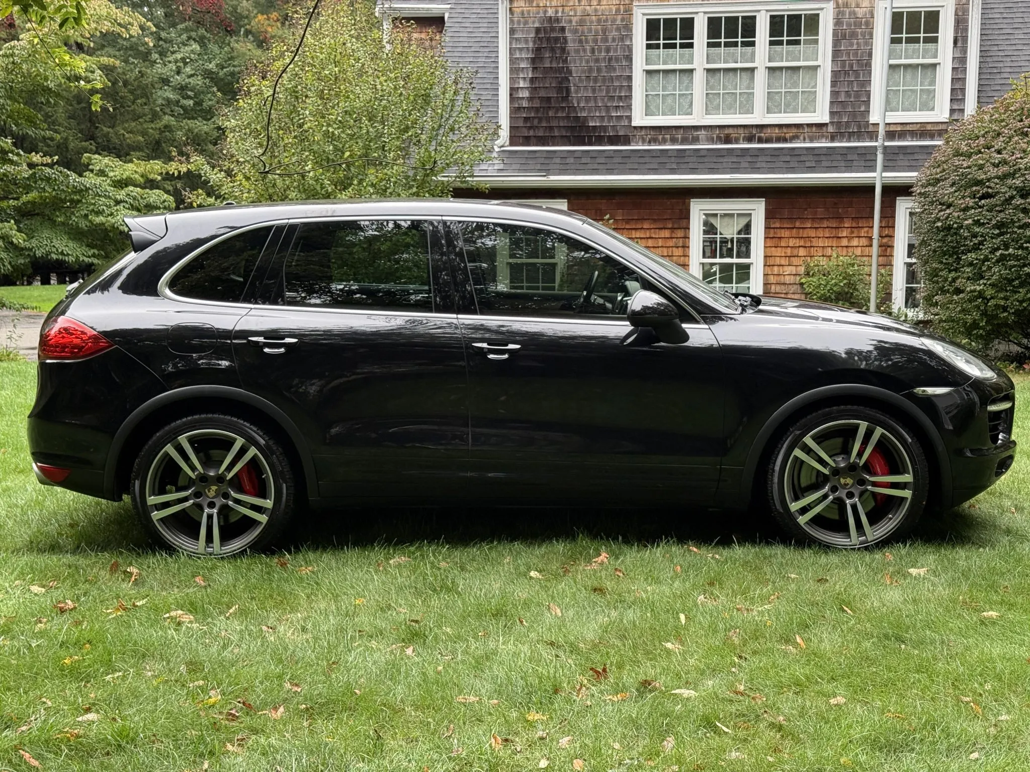 Load larger image of 2014 Porsche Cayenne Turbo - Stuttcars Classified