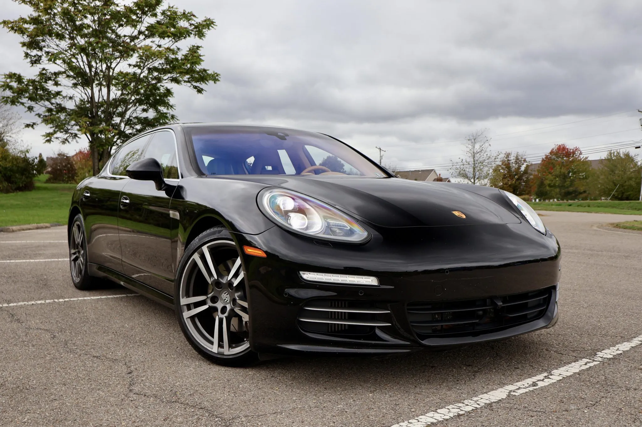 Load larger image of 2014 Porsche Panamera 4S Executive - Stuttcars Classified