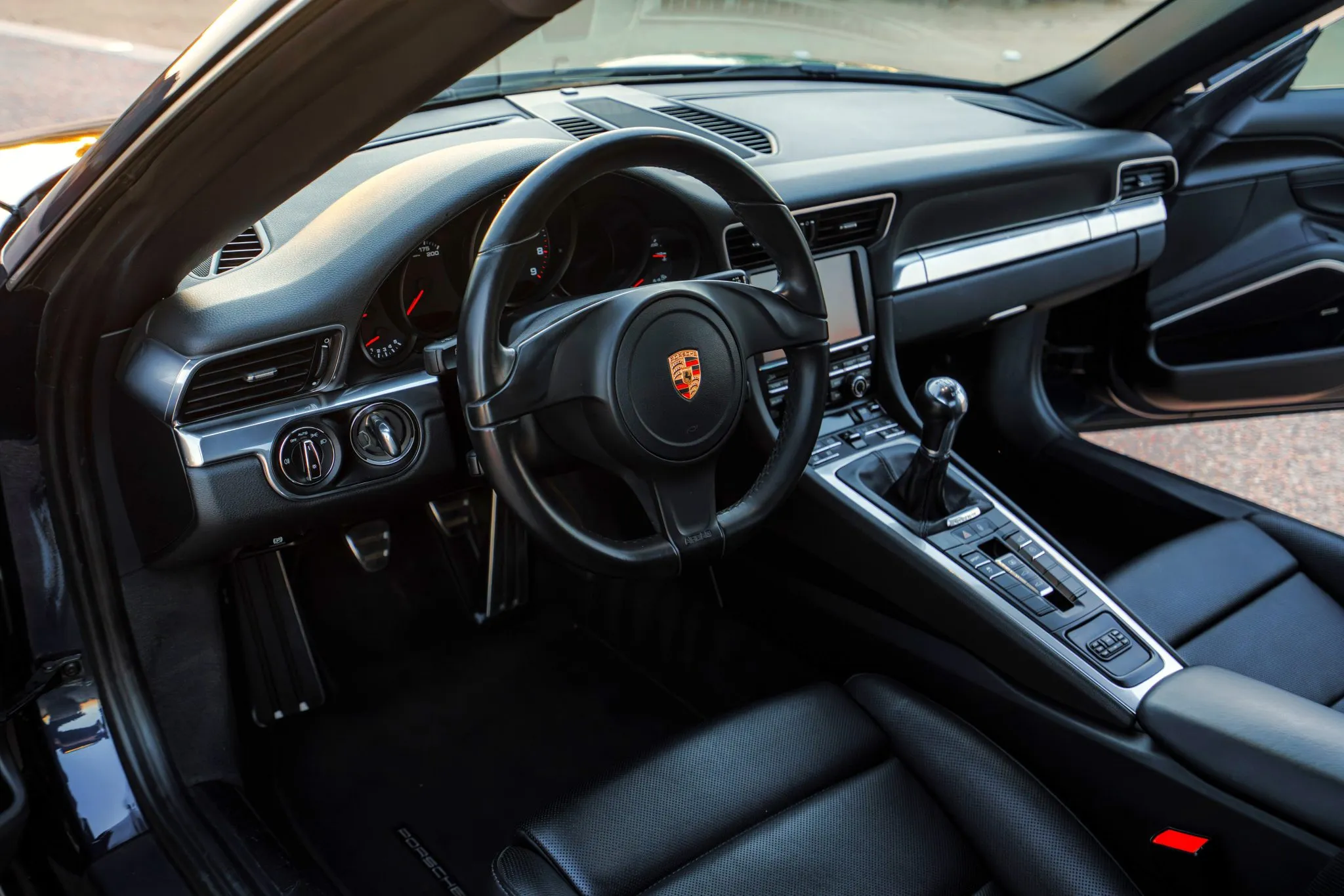 Load larger image of 2015 Porsche 911 Carrera Coupe - Stuttcars Classified