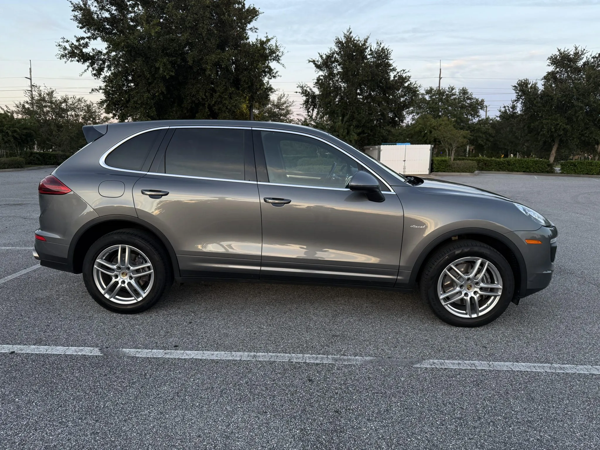 Load larger image of 2015 Porsche Cayenne Diesel - Stuttcars Classified