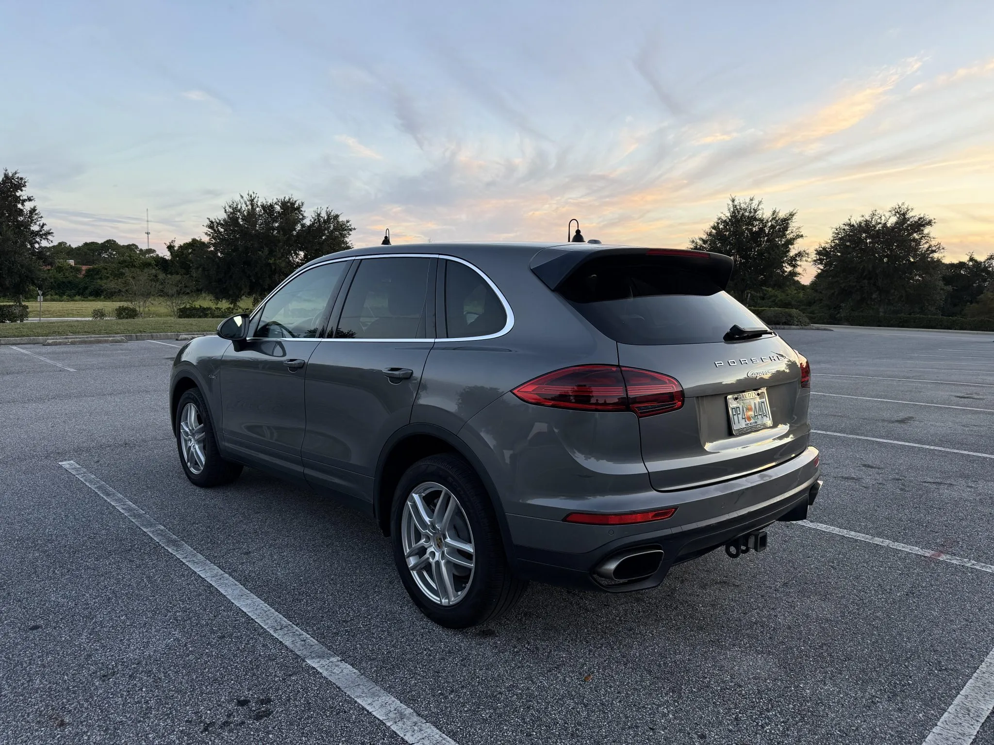 Load larger image of 2015 Porsche Cayenne Diesel - Stuttcars Classified