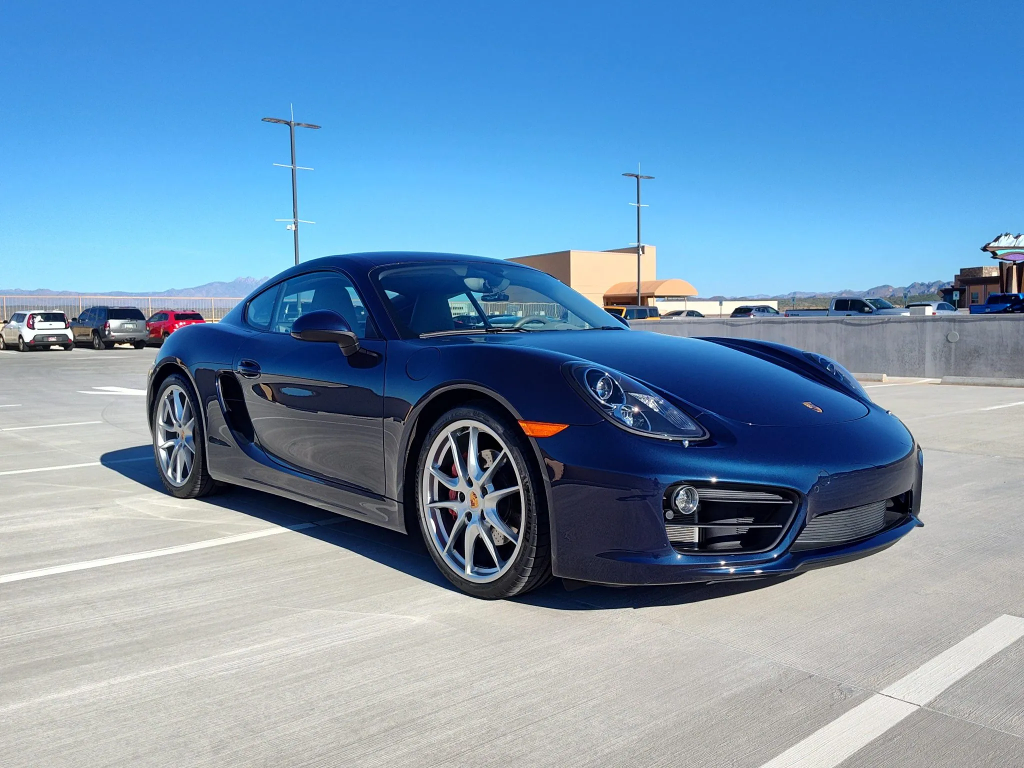 Load larger image of 2015 Porsche Cayman S - Stuttcars Classified