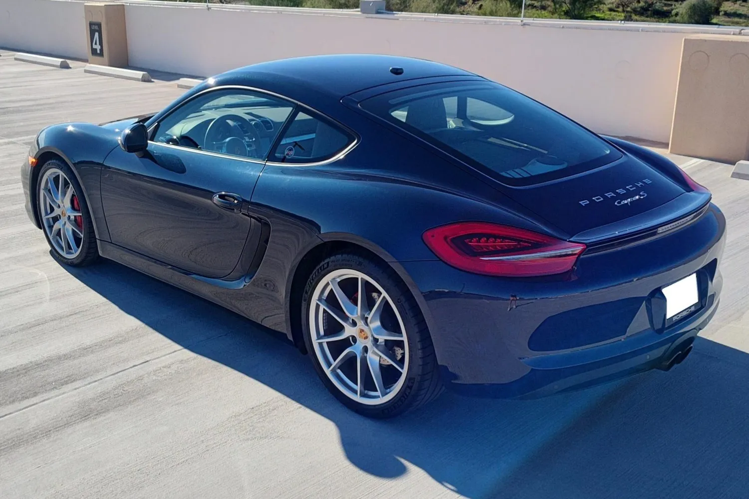 Load larger image of 2015 Porsche Cayman S - Stuttcars Classified