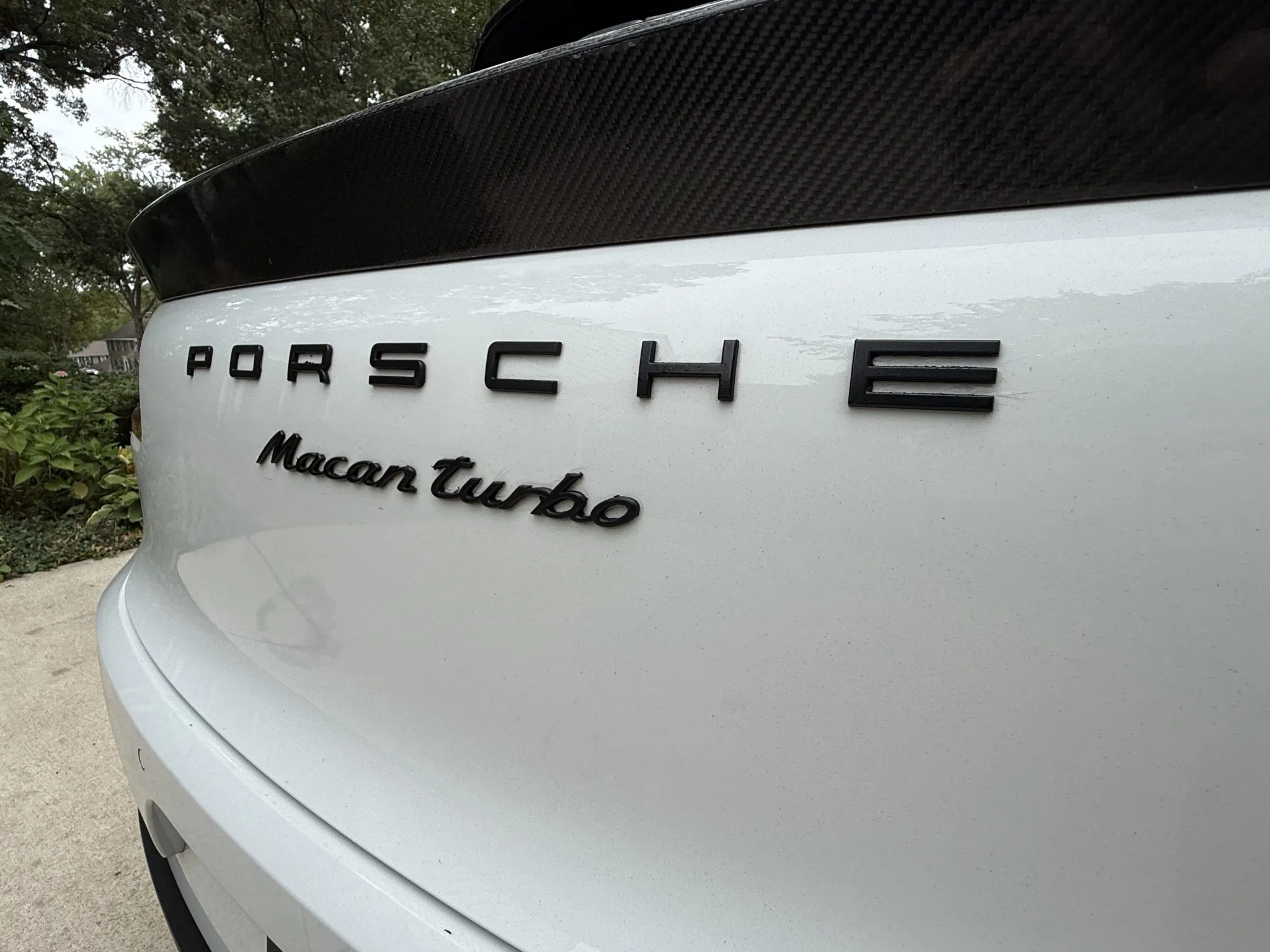 Load larger image of 2016 Porsche Macan Turbo - Stuttcars Classified