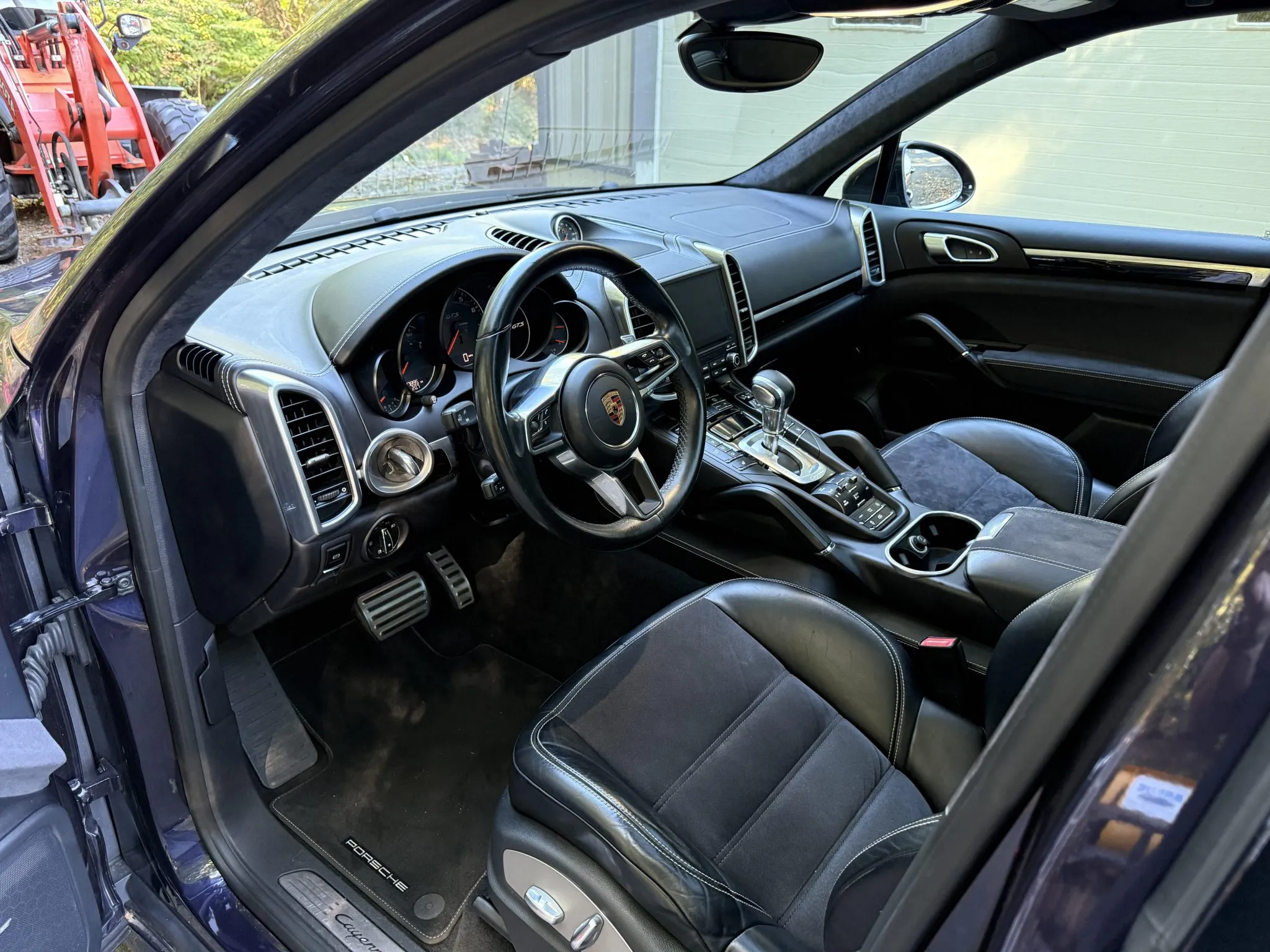 Load larger image of 2017 Porsche Cayenne GTS - Stuttcars Classified