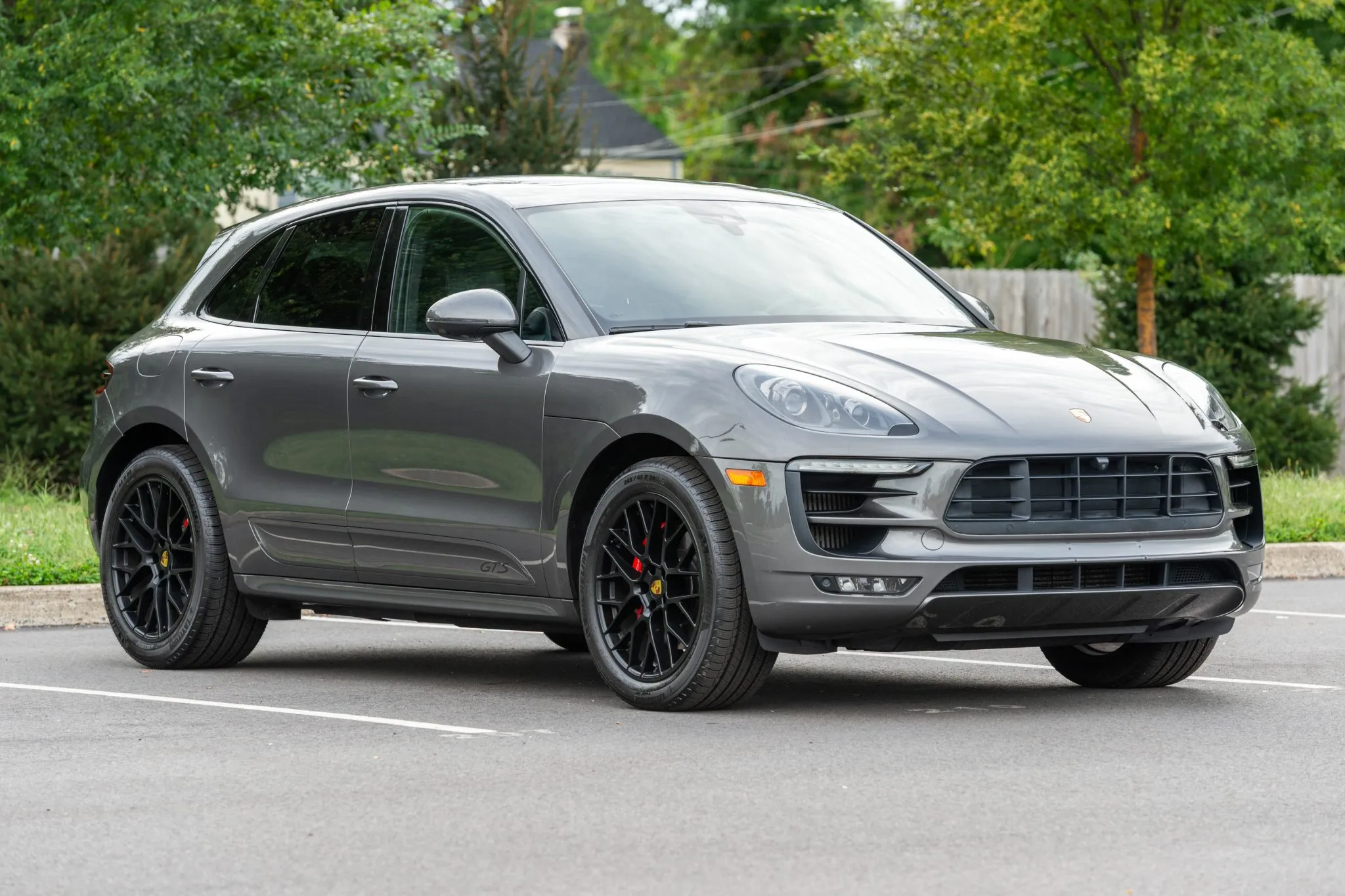 Load larger image of 2018 Porsche Macan GTS - Stuttcars Classified