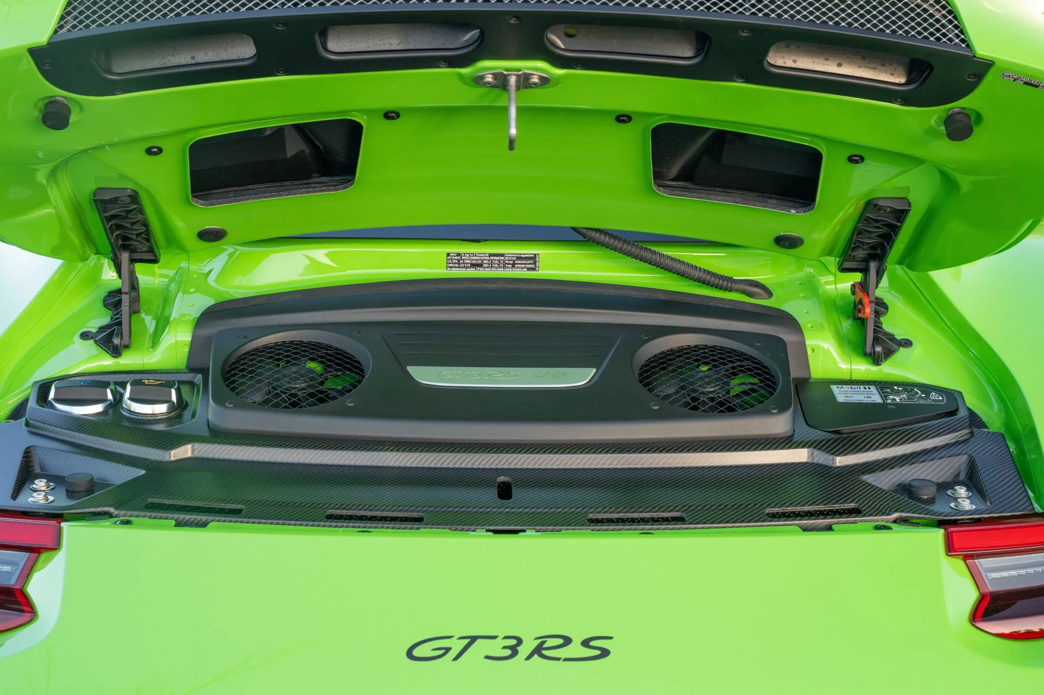 Load larger image of 2019 Porsche 911 GT3 RS Weissach - Stuttcars Classified