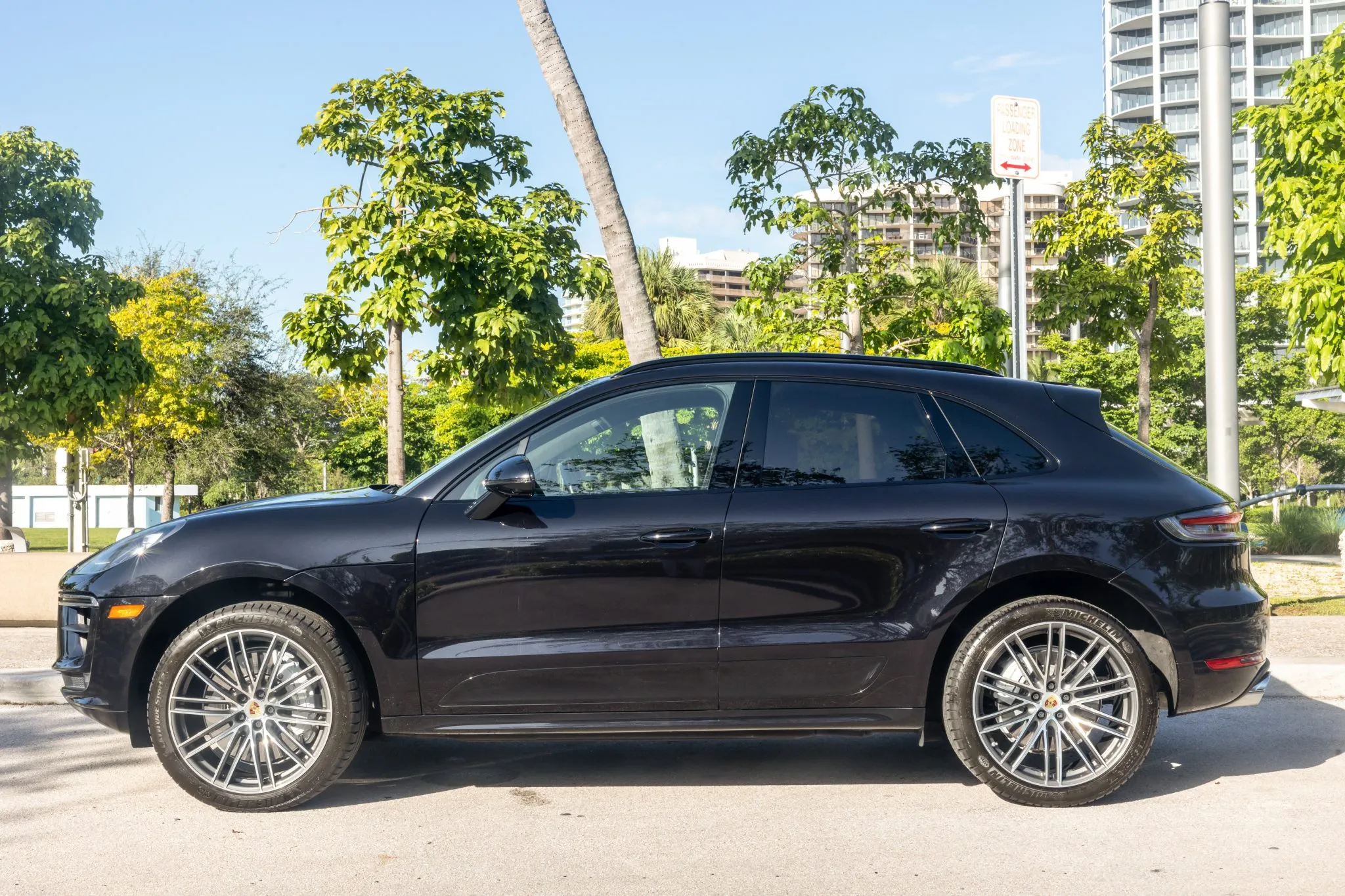 Load larger image of 2021 Porsche Macan Turbo - Stuttcars Classified
