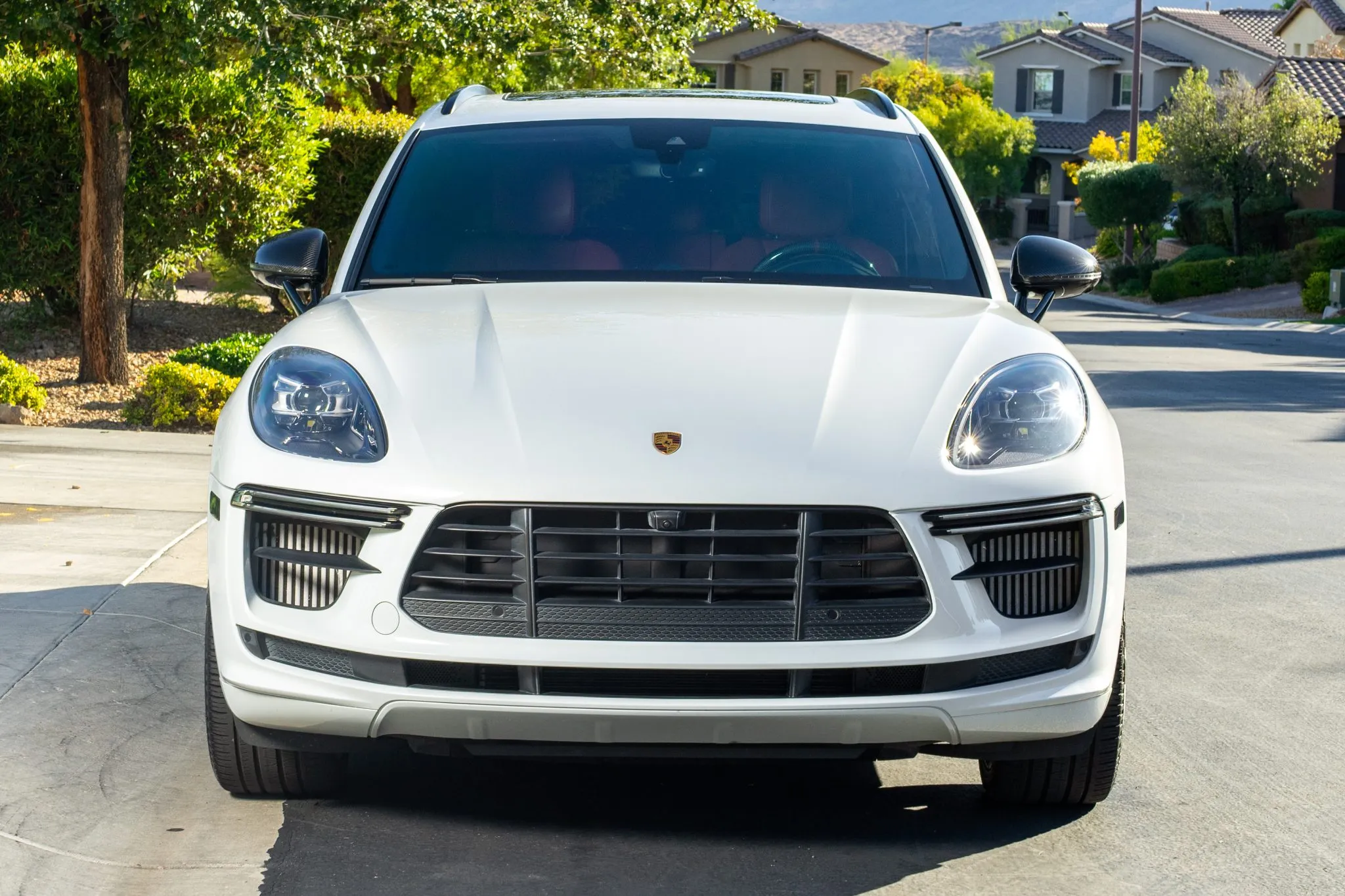 Load larger image of 2021 Porsche Macan Turbo - Stuttcars Classified
