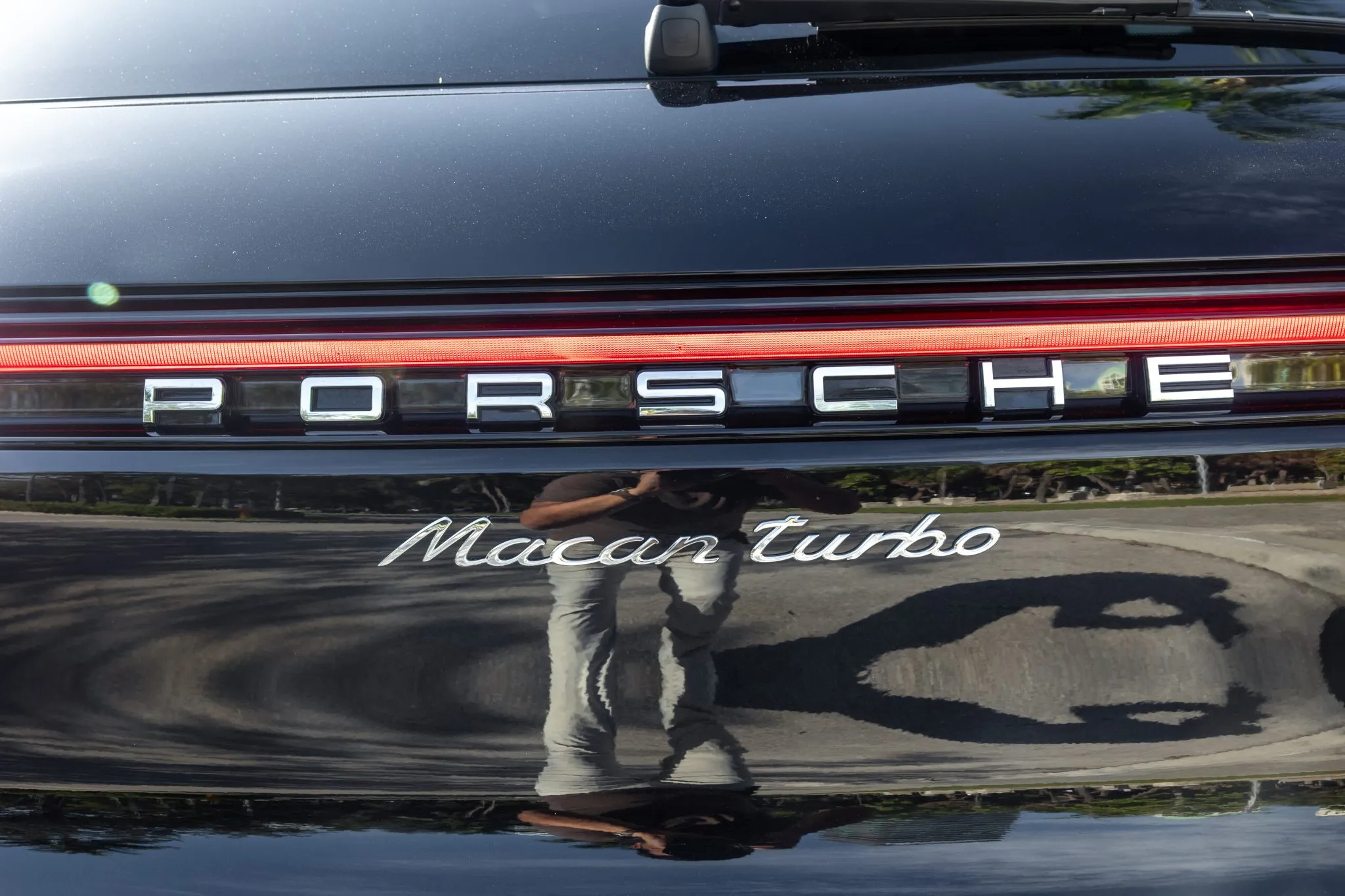 Load larger image of 2021 Porsche Macan Turbo - Stuttcars Classified