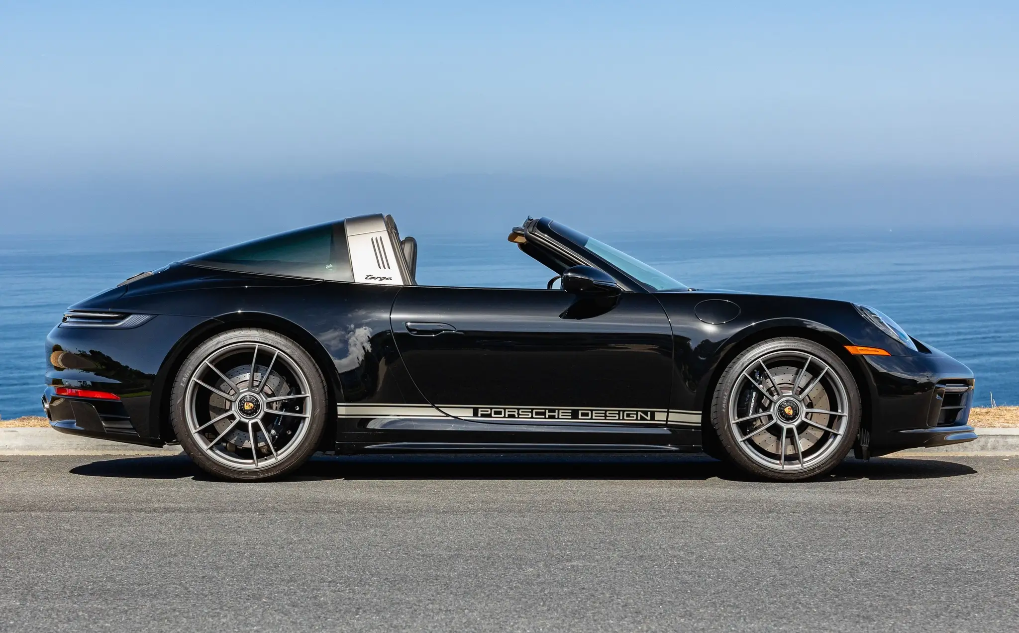 Load larger image of 2022 Porsche 911 Targa Edition 50 Years Porsche Design - Stuttcars Classified