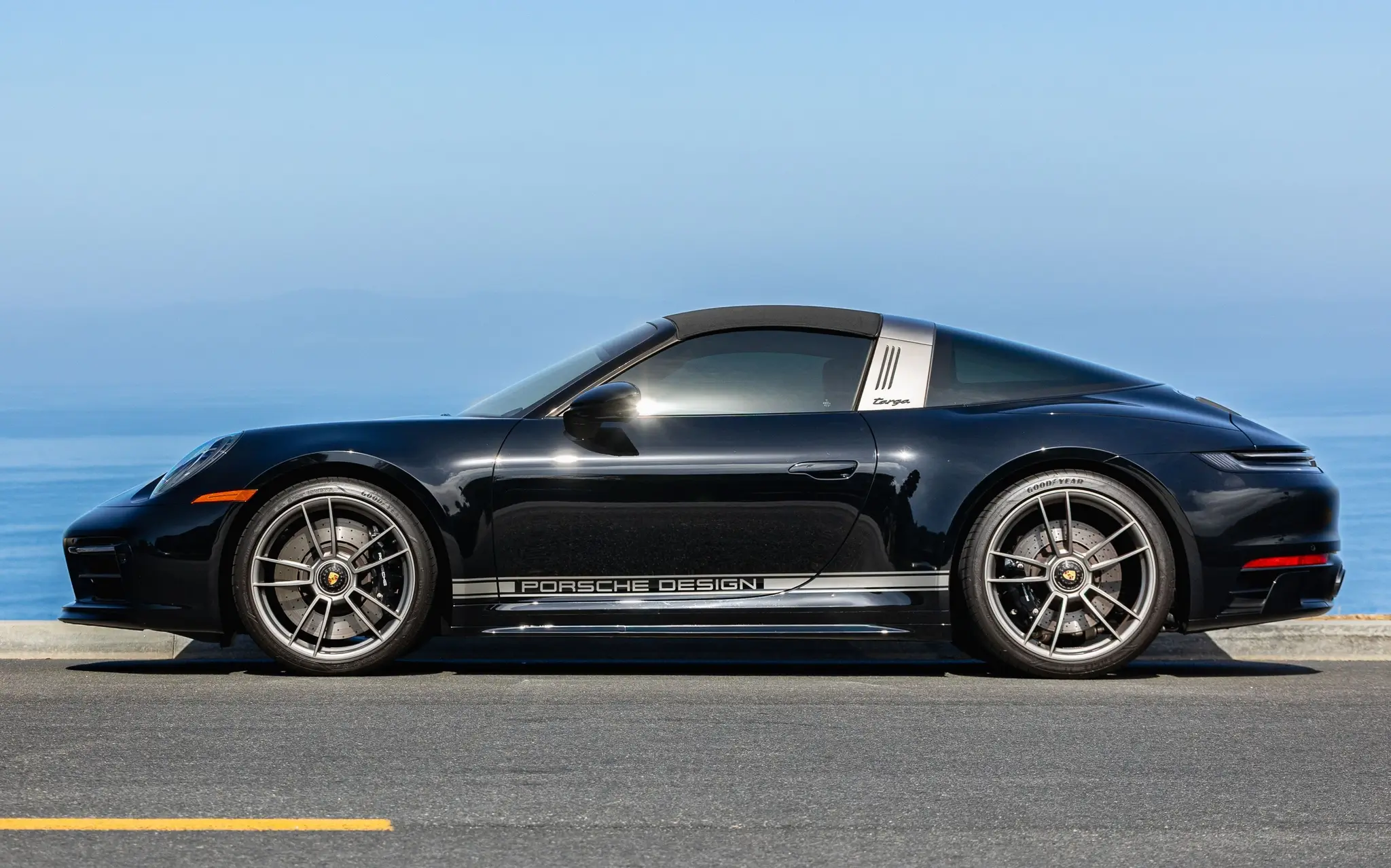 Load larger image of 2022 Porsche 911 Targa Edition 50 Years Porsche Design - Stuttcars Classified