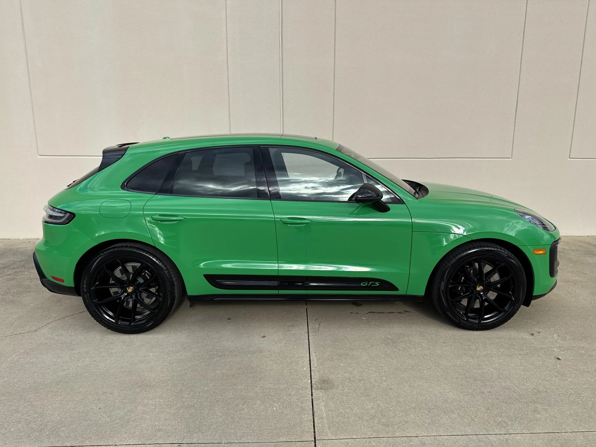 Load larger image of 2022 Porsche Macan GTS - Stuttcars Classified