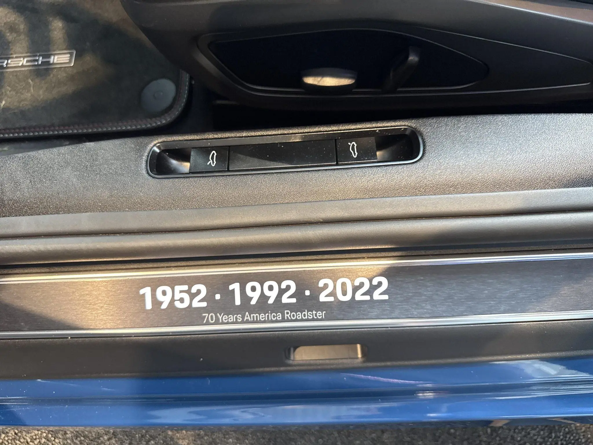 Load larger image of 2023 Porsche 911 Carrera GTS Cabriolet America Edition - Stuttcars Classified