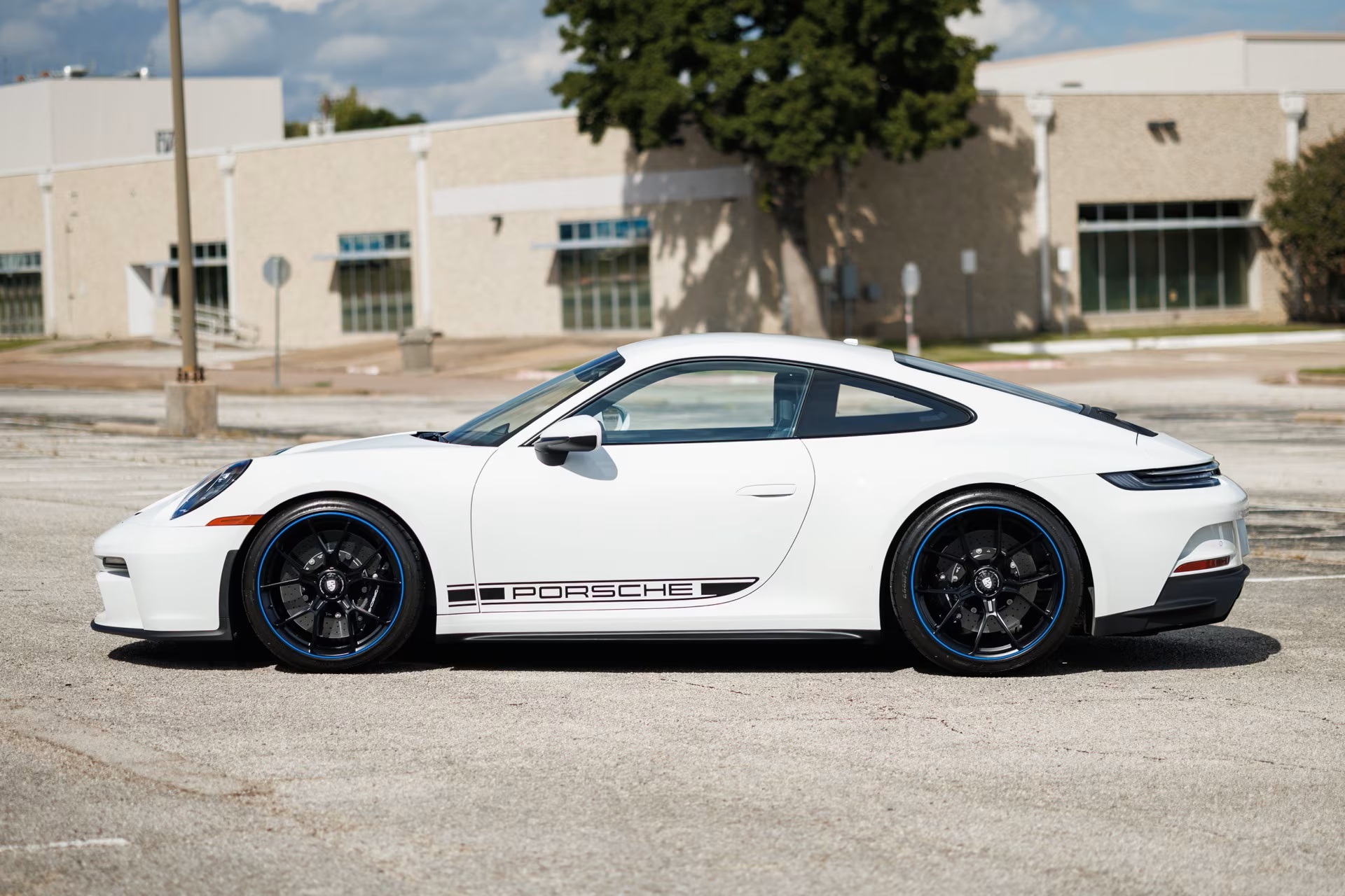 Load larger image of 2022 Porsche 911 GT3 Touring 6 - Stuttcars Classified