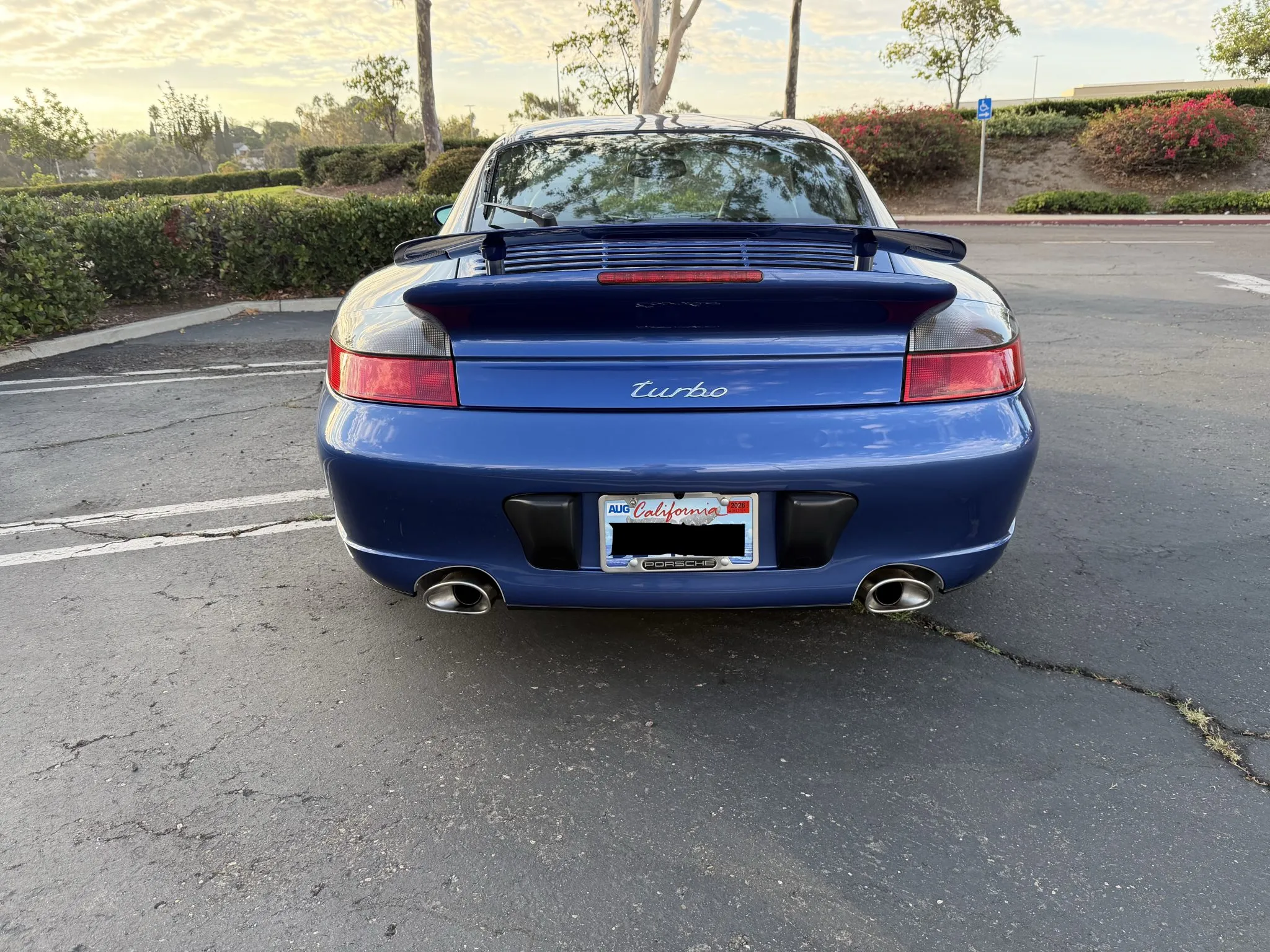 Load larger image of 2004 Porsche 911 Turbo Coupe X50 - Stuttcars Classified
