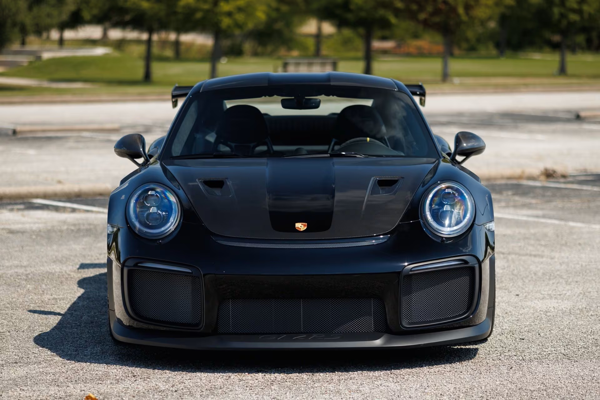 Load larger image of 2018 Porsche 911 GT2 RS Weissach - Stuttcars Classified
