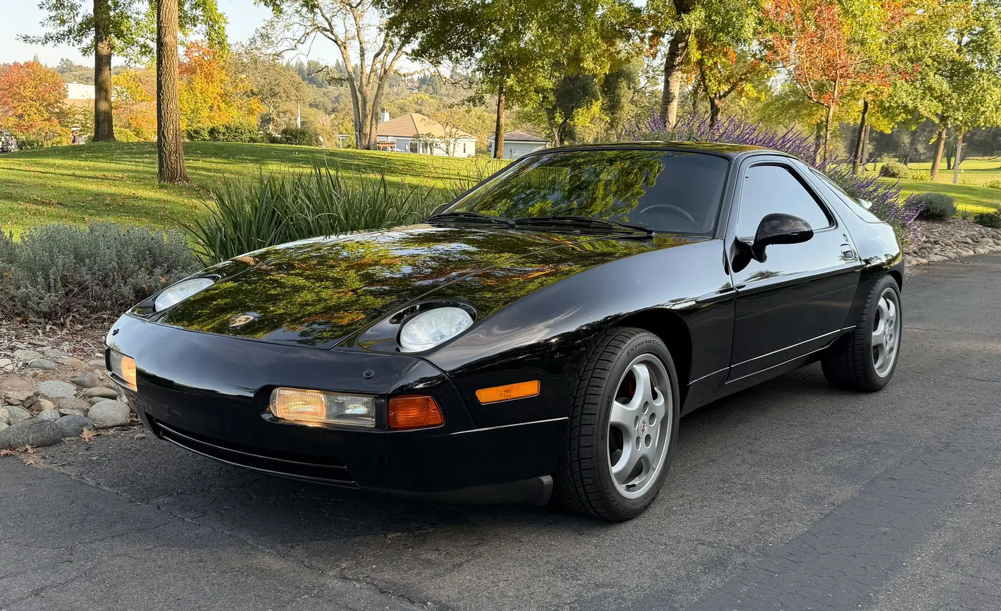 Load larger image of 1994 Porsche 928 GTS - Stuttcars Classified