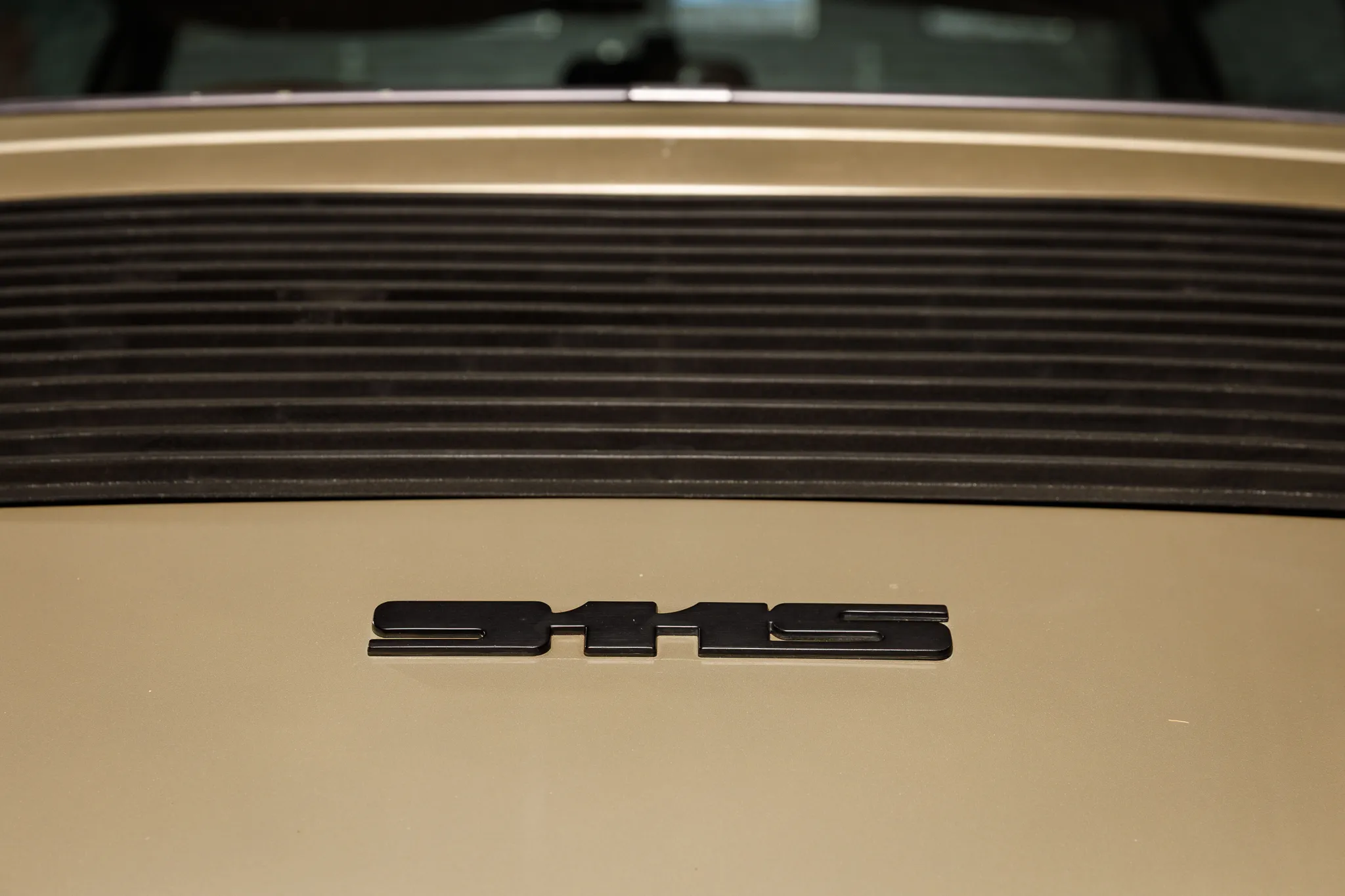 Load larger image of 1976 Porsche 911S Coupe Signature Edition - Stuttcars Classified