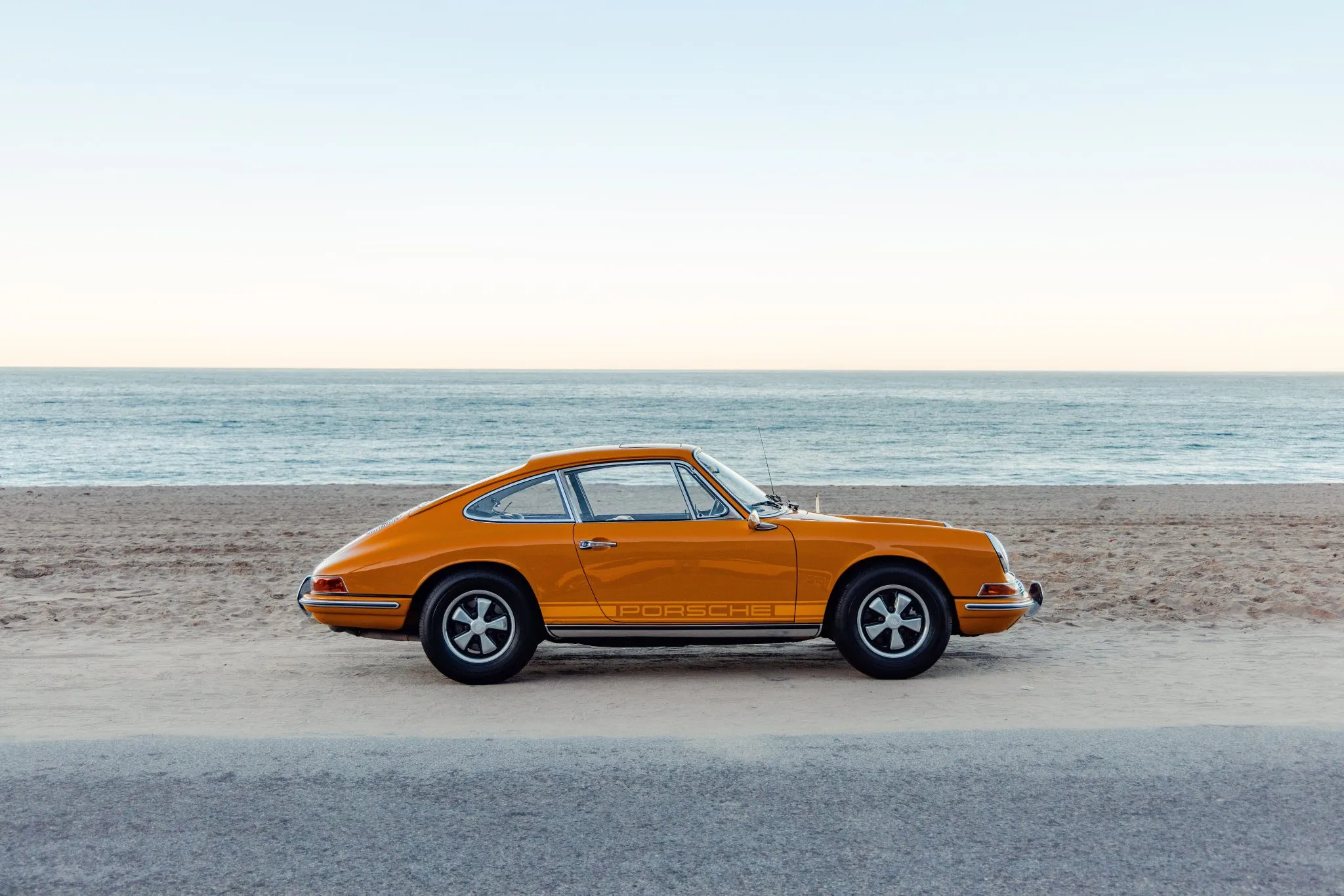 Load larger image of 1968 Porsche 911L - Stuttcars Classified