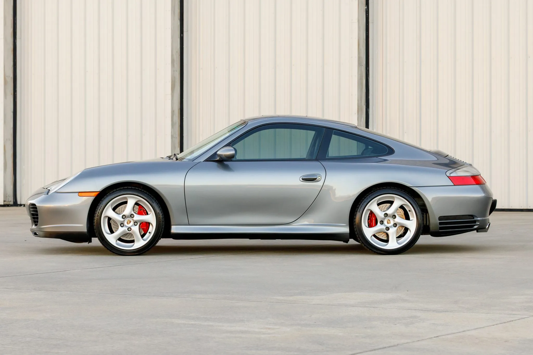 Load larger image of 2003 Porsche 911 Carrera 4S Coupe - Stuttcars Classified