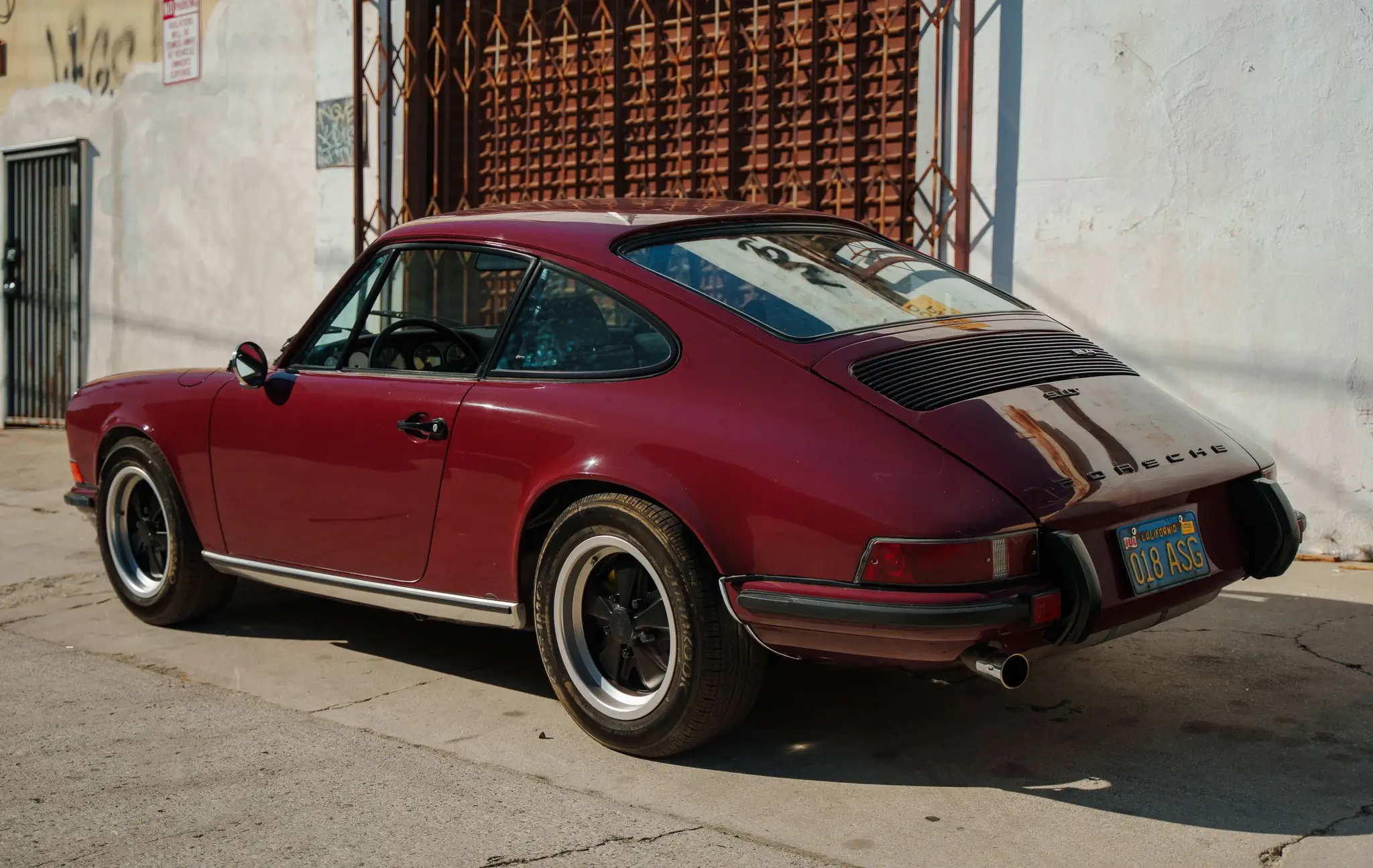 Load larger image of 1970 Porsche 911T Coupe 5-Speed Project Car - Stuttcars Classified