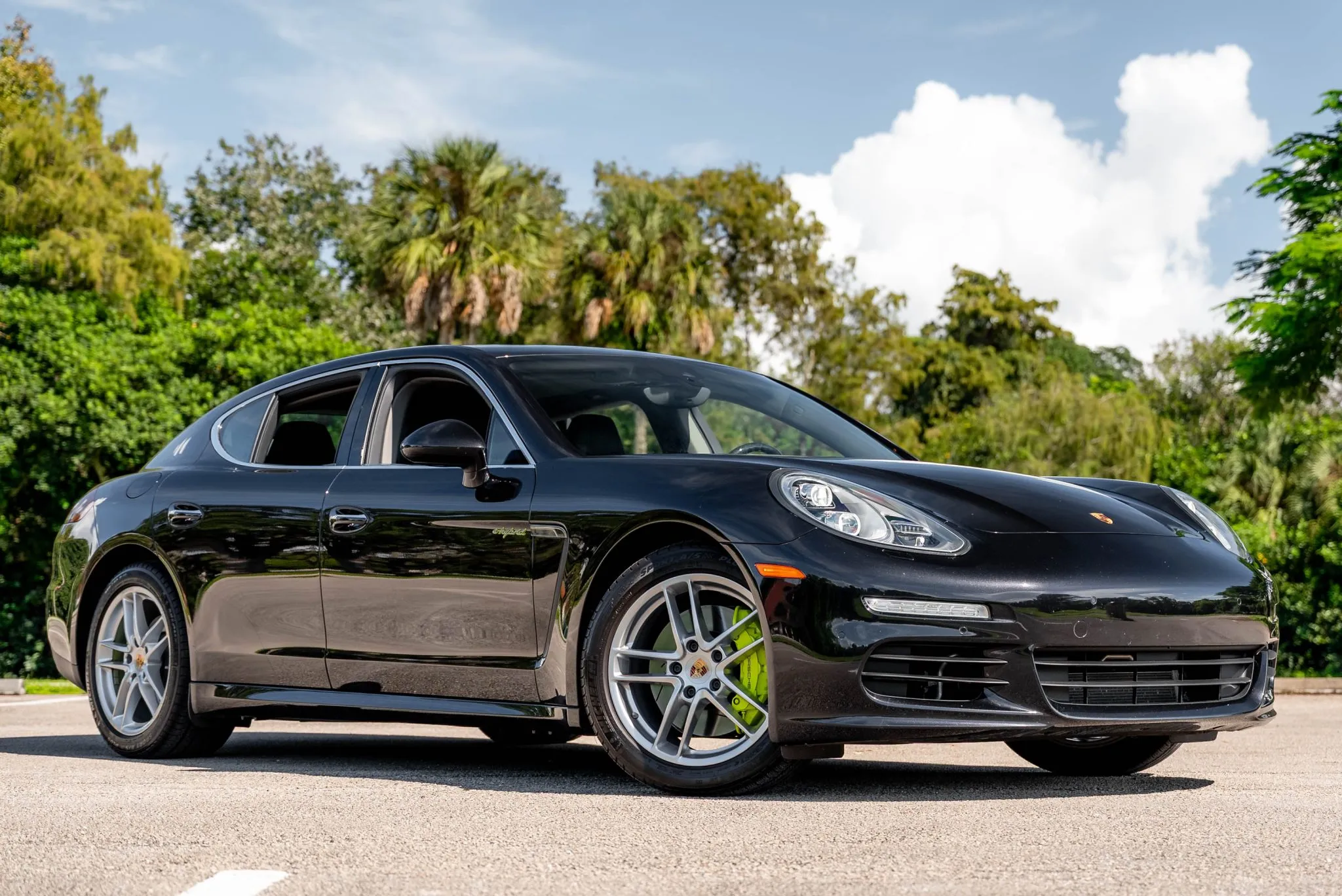 Load larger image of 2014 Porsche Panamera S E-Hybrid - Stuttcars Classified