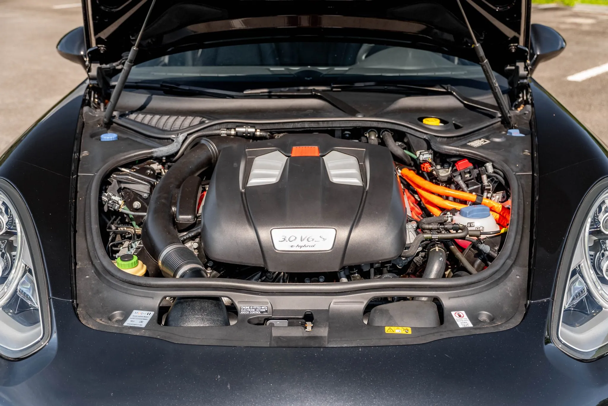 Load larger image of 2014 Porsche Panamera S E-Hybrid - Stuttcars Classified