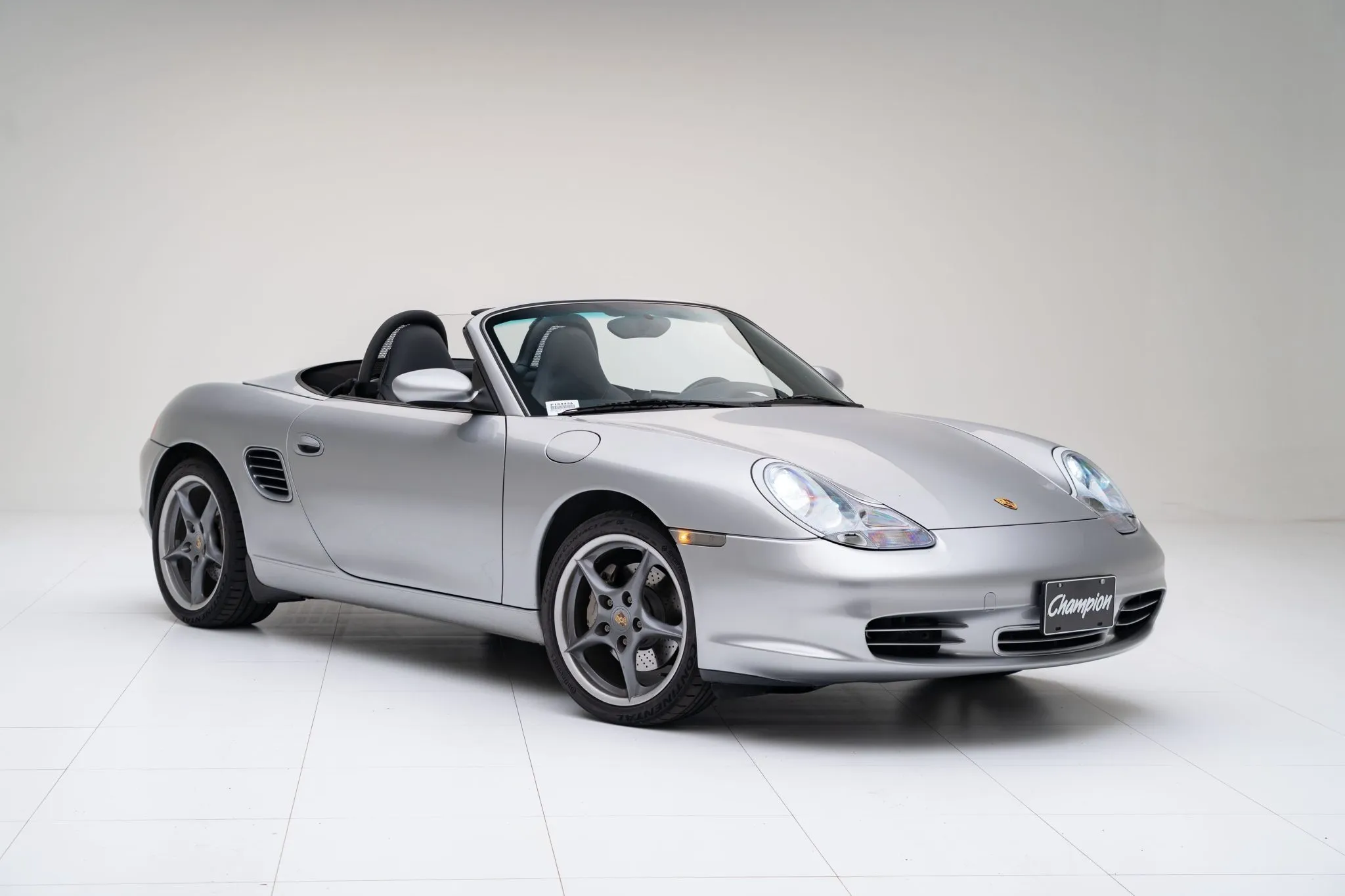 Load larger image of 2004 Porsche Boxster S 550 Anniversary Edition - Stuttcars Classified