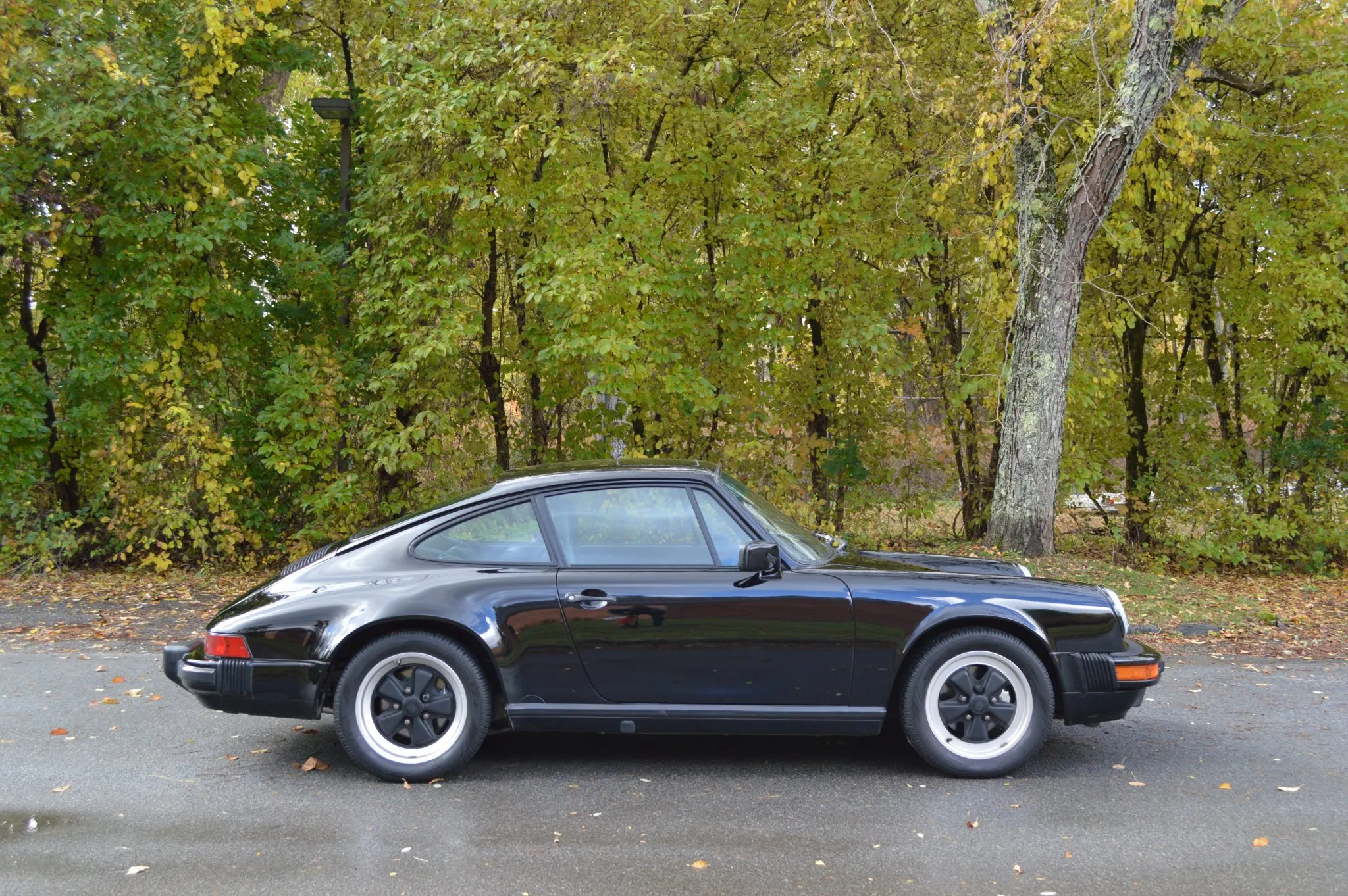 Load larger image of 1988 Porsche 911 Carrera Coupe G50 - Stuttcars Classified