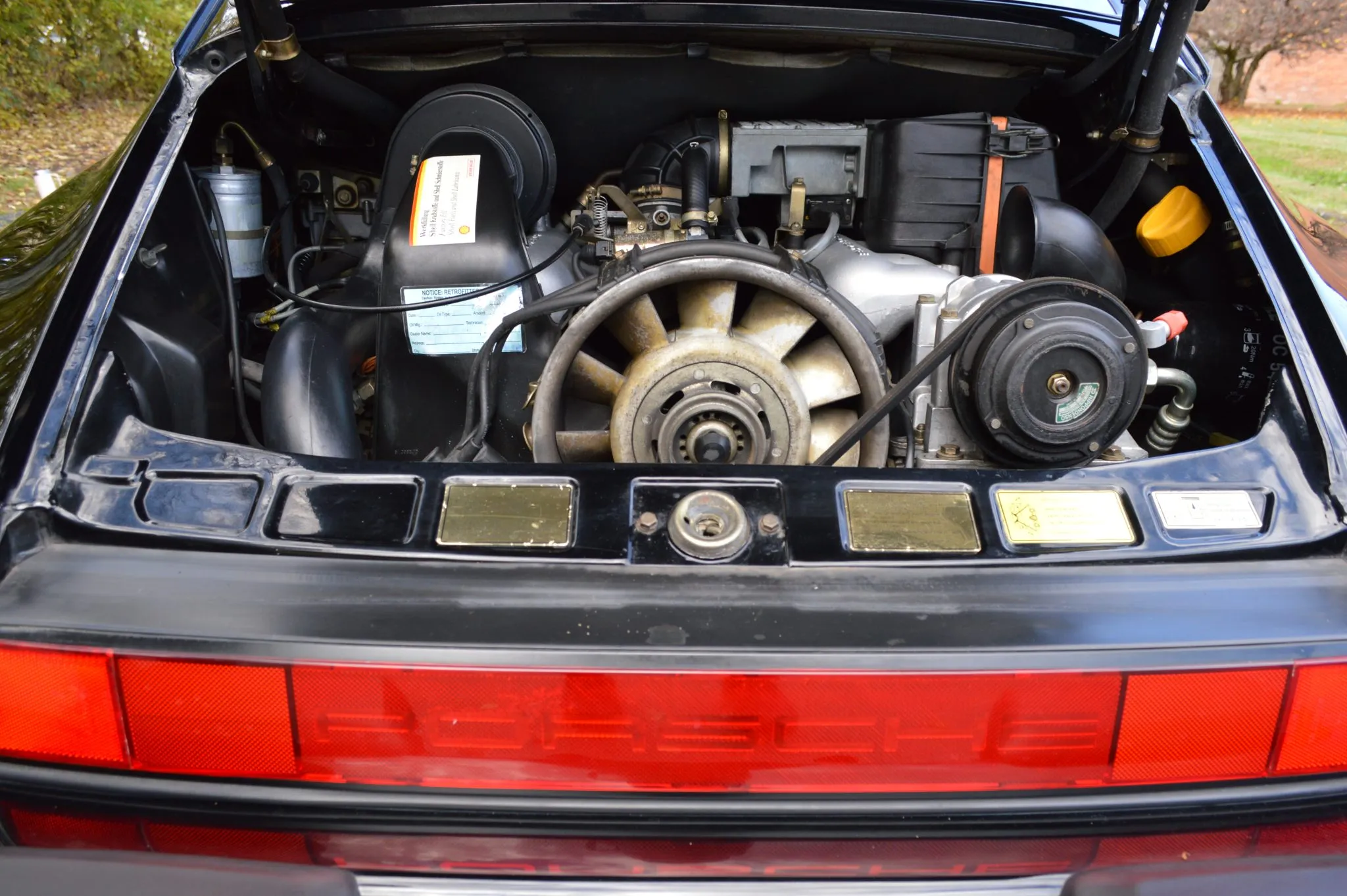 Load larger image of 1988 Porsche 911 Carrera Coupe G50 - Stuttcars Classified