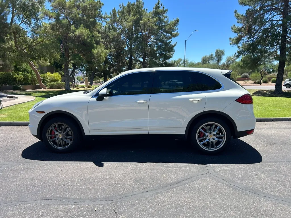 Load larger image of 2011 Porsche Cayenne Turbo - Stuttcars Classified
