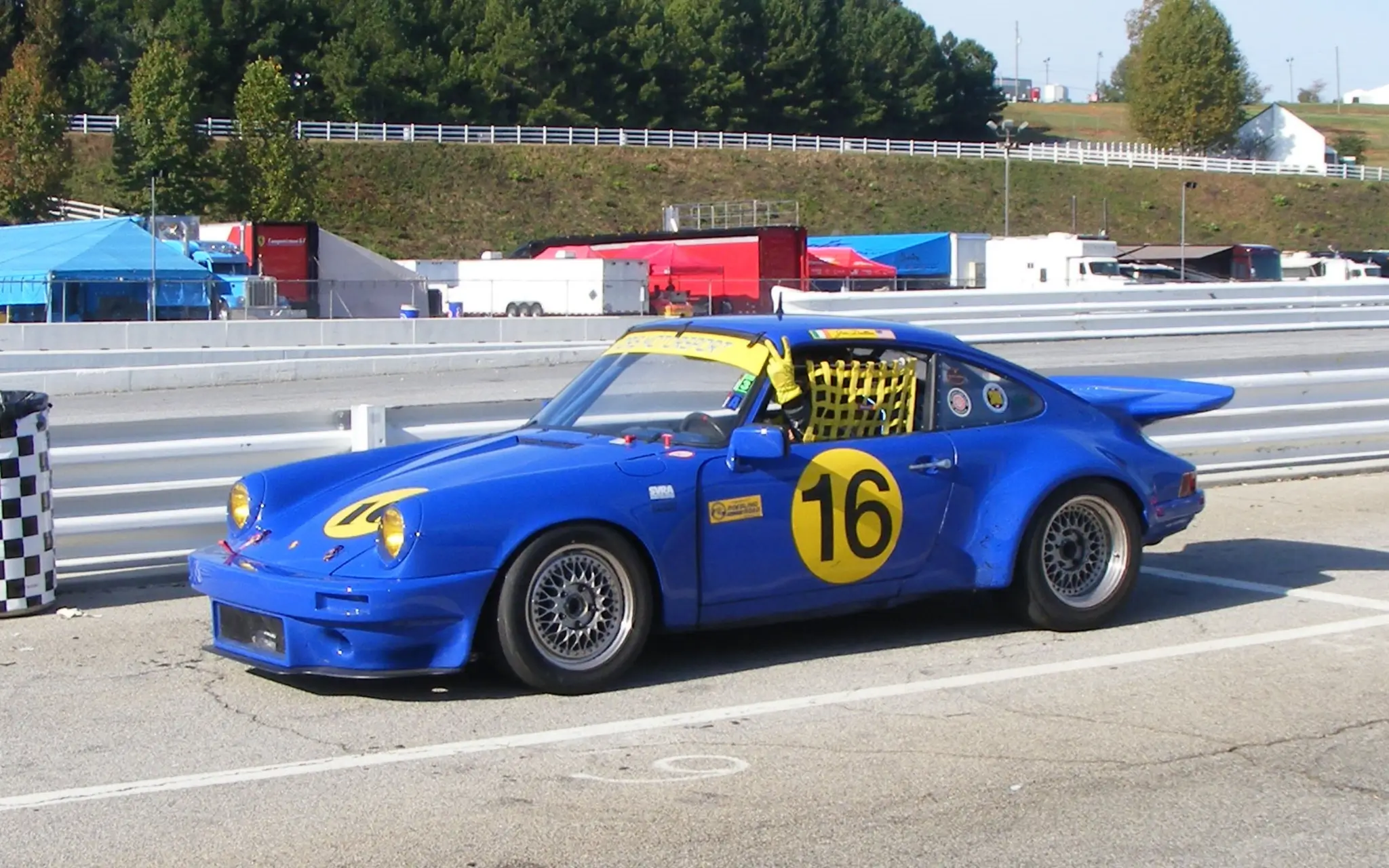 Load larger image of RSR-Style 1973 Porsche 911 Racecar 3.0L Twin-Plug - Stuttcars Classified