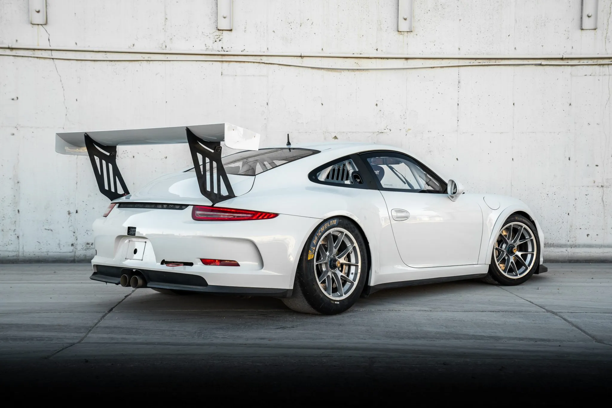 Load larger image of 2016 Porsche 911 GT3 Cup - Stuttcars Classified