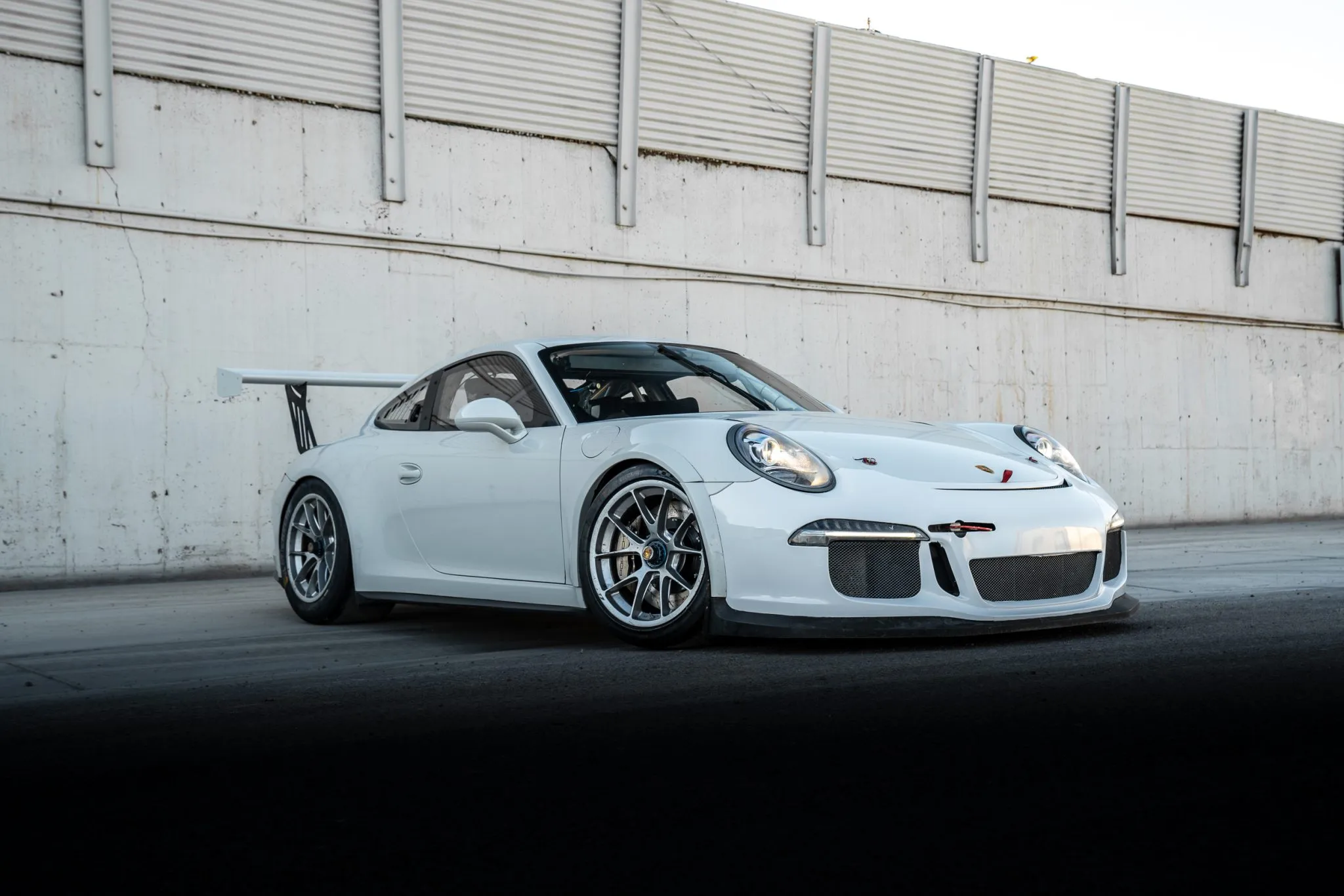 Load larger image of 2016 Porsche 911 GT3 Cup - Stuttcars Classified