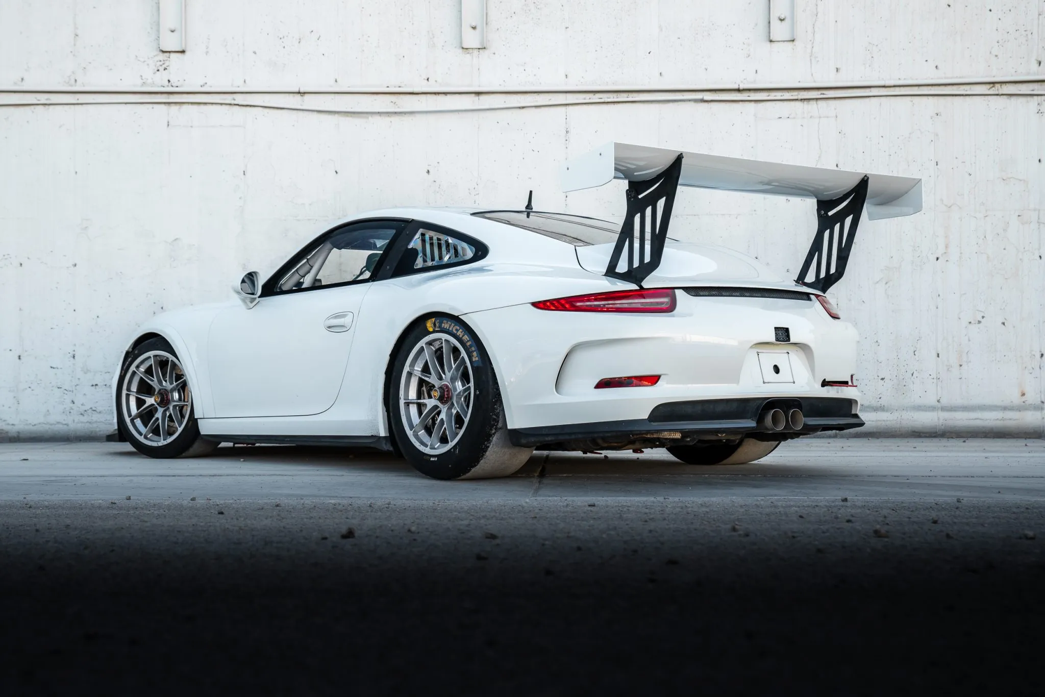 Load larger image of 2016 Porsche 911 GT3 Cup - Stuttcars Classified