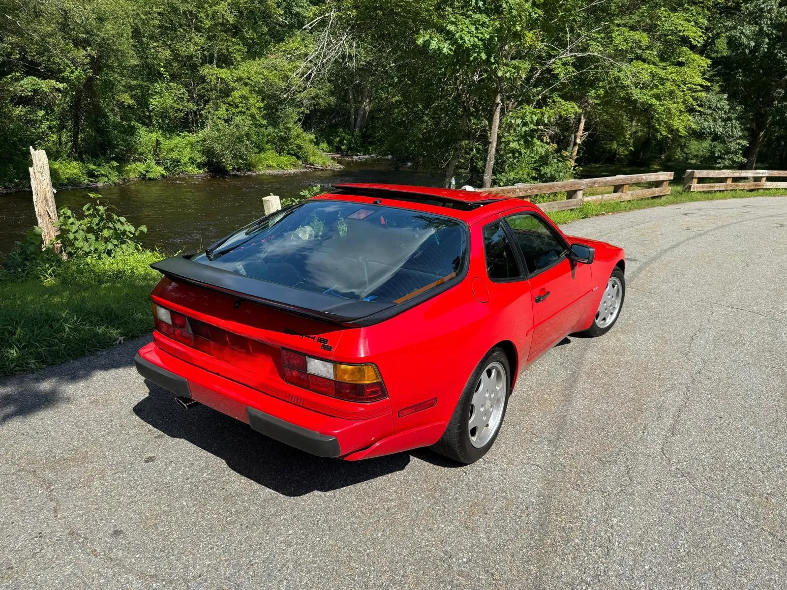 Load larger image of 1991 Porsche 944 S2 - Stuttcars Classified