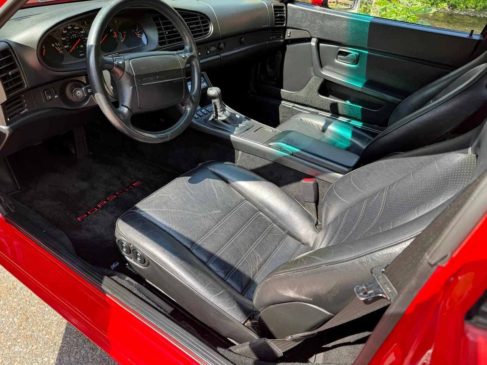 Load larger image of 1991 Porsche 944 S2 - Stuttcars Classified