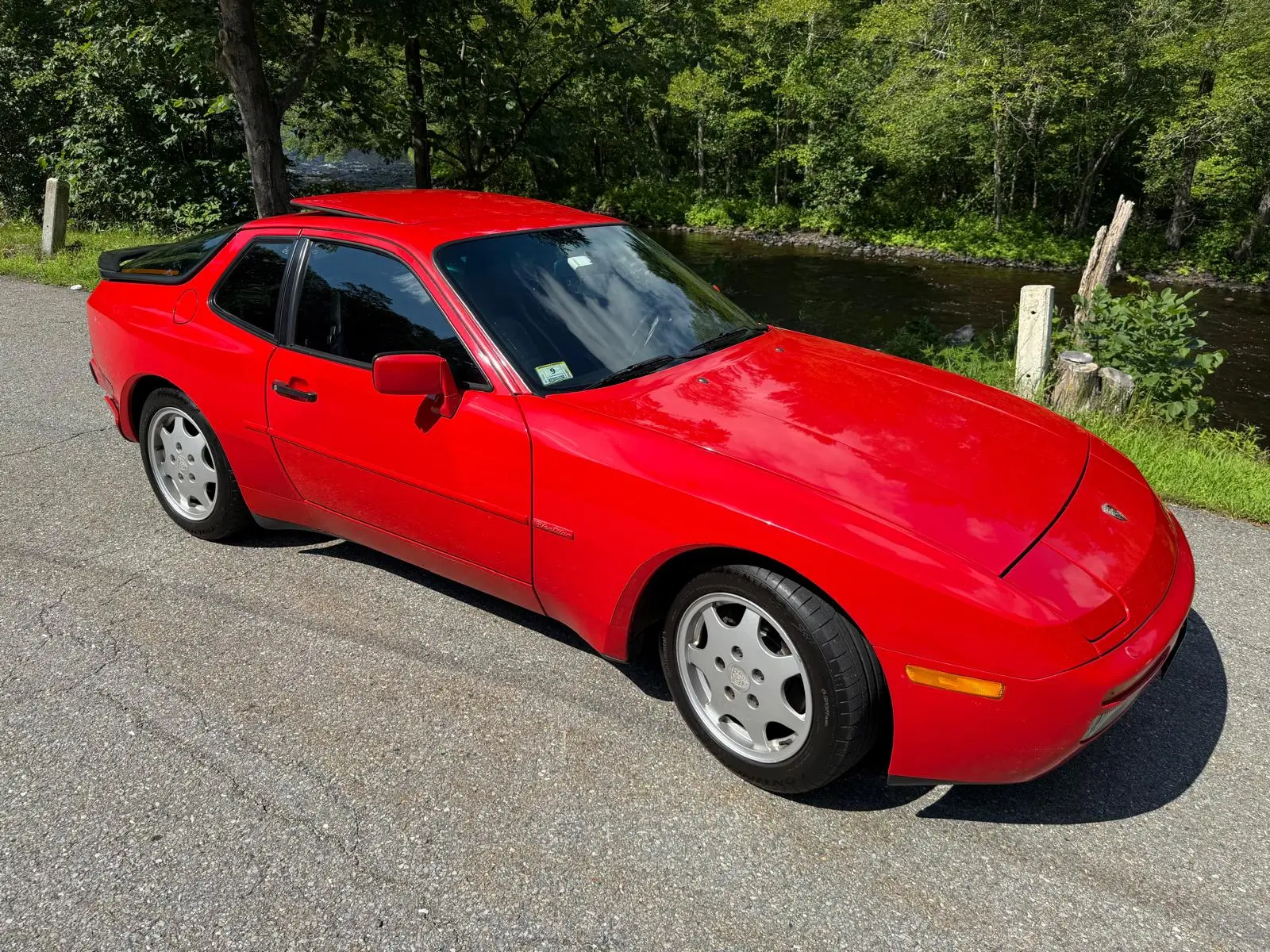 Load larger image of 1991 Porsche 944 S2 - Stuttcars Classified