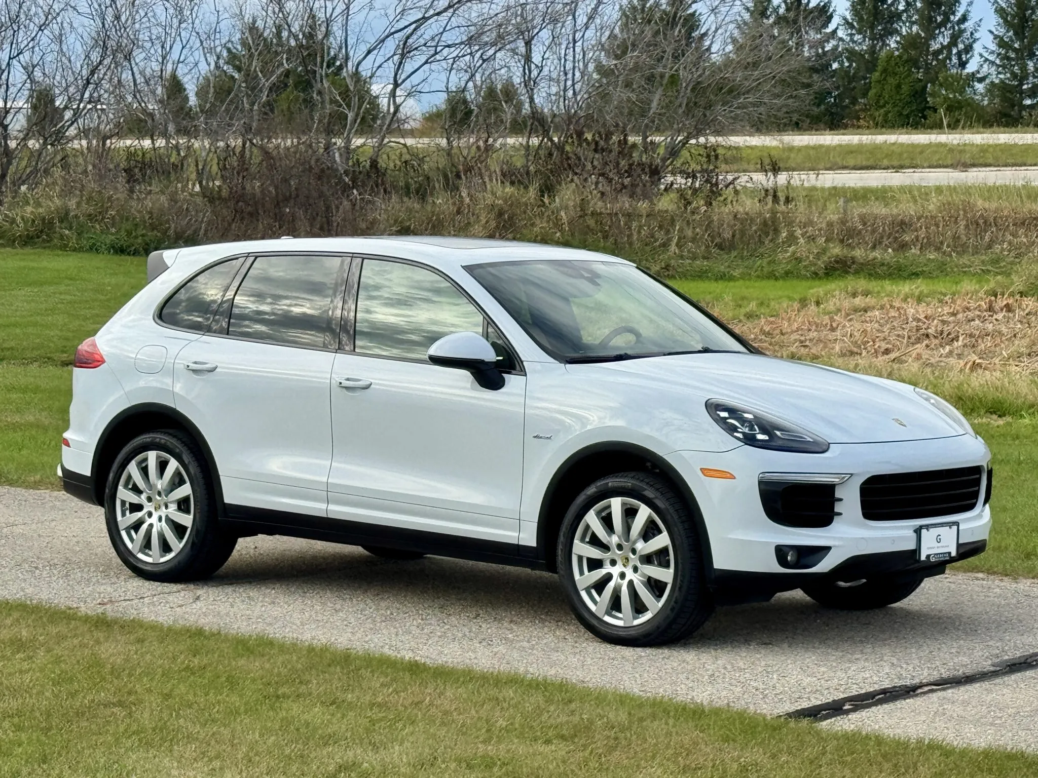 Load larger image of 2015 Porsche Cayenne Diesel - Stuttcars Classified