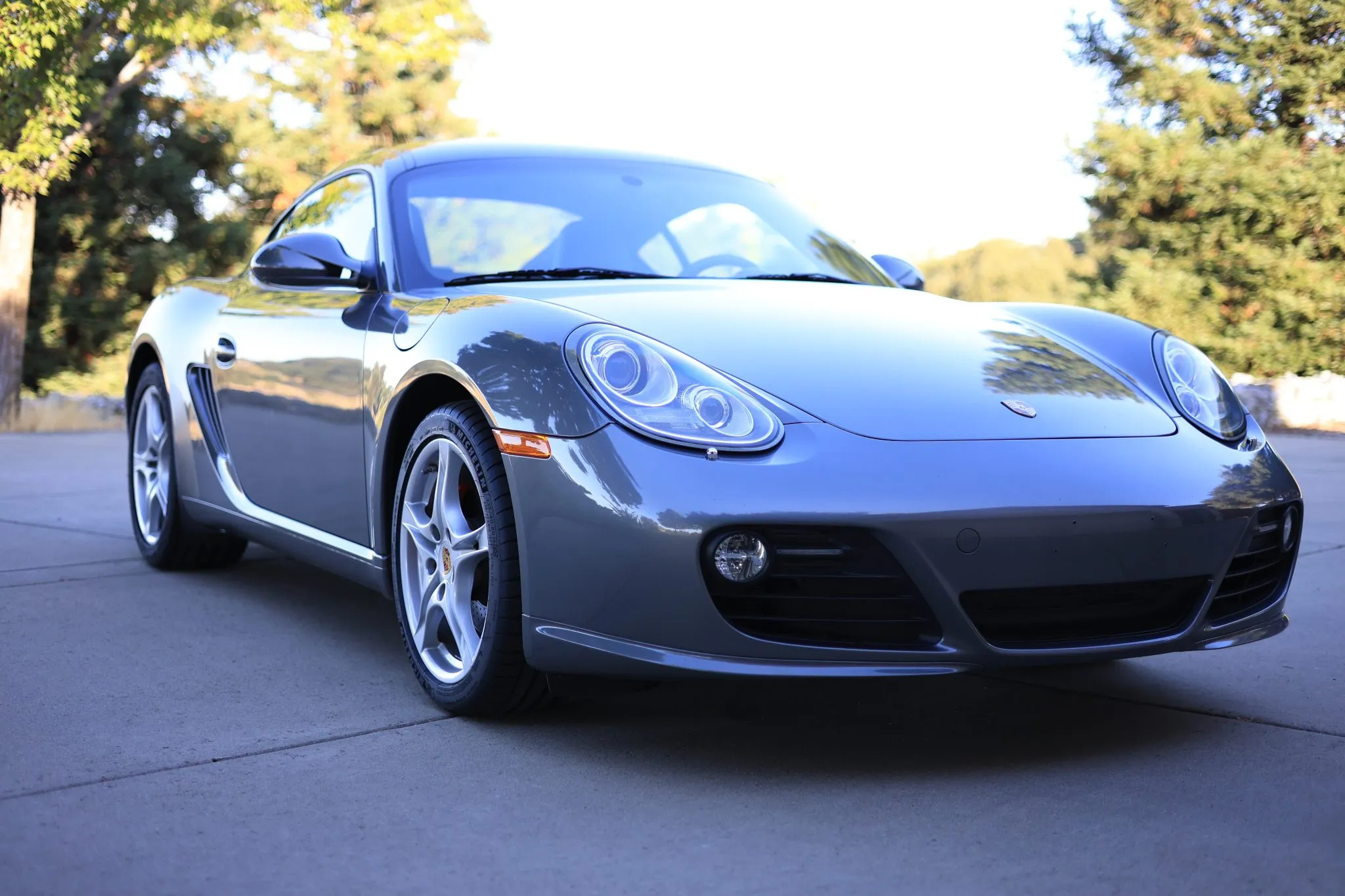 Load larger image of 2010 Porsche Cayman S - Stuttcars Classified