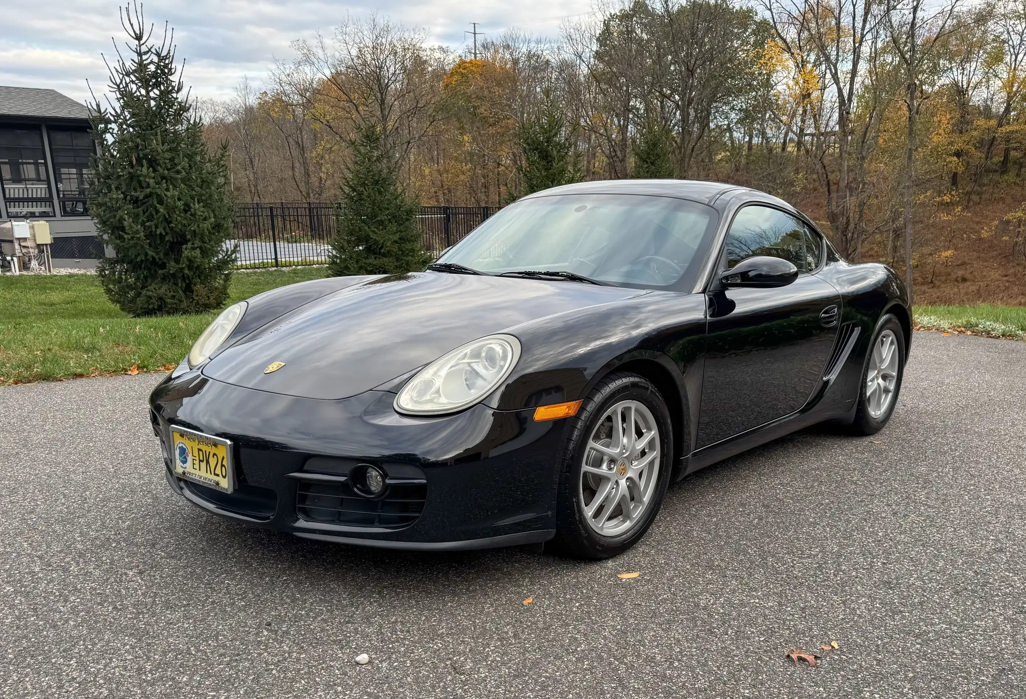 Load larger image of 2007 Porsche 987 Cayman - Stuttcars Classified